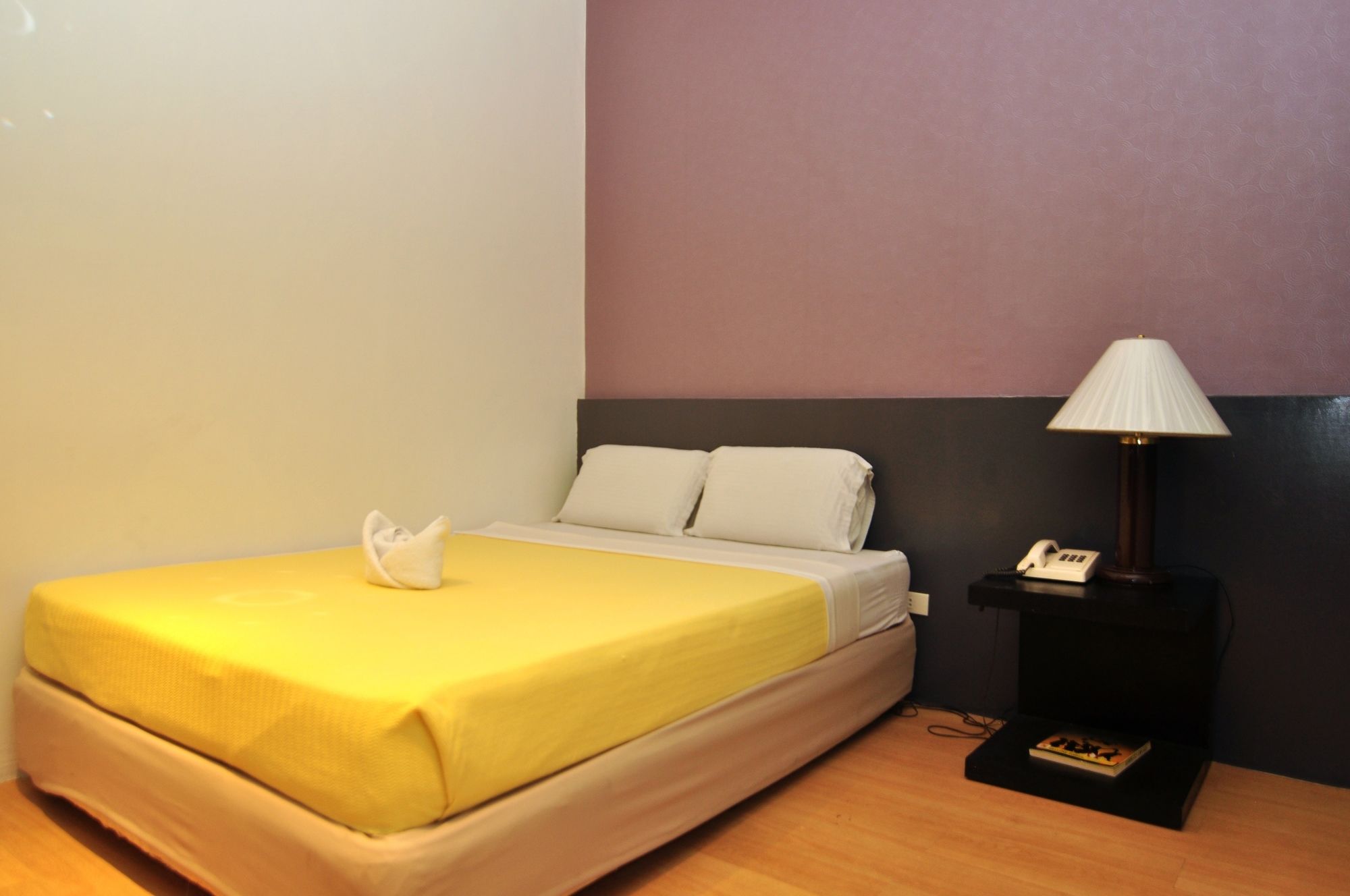 Dynasty Tourist Inn