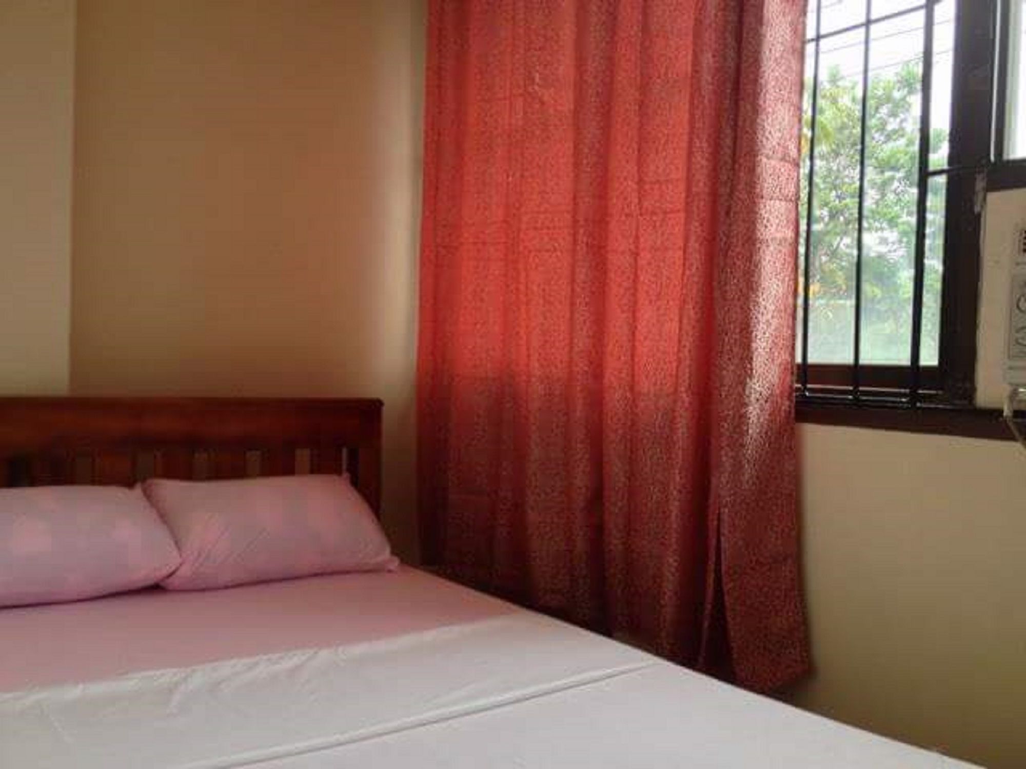 Friendly's Guesthouse