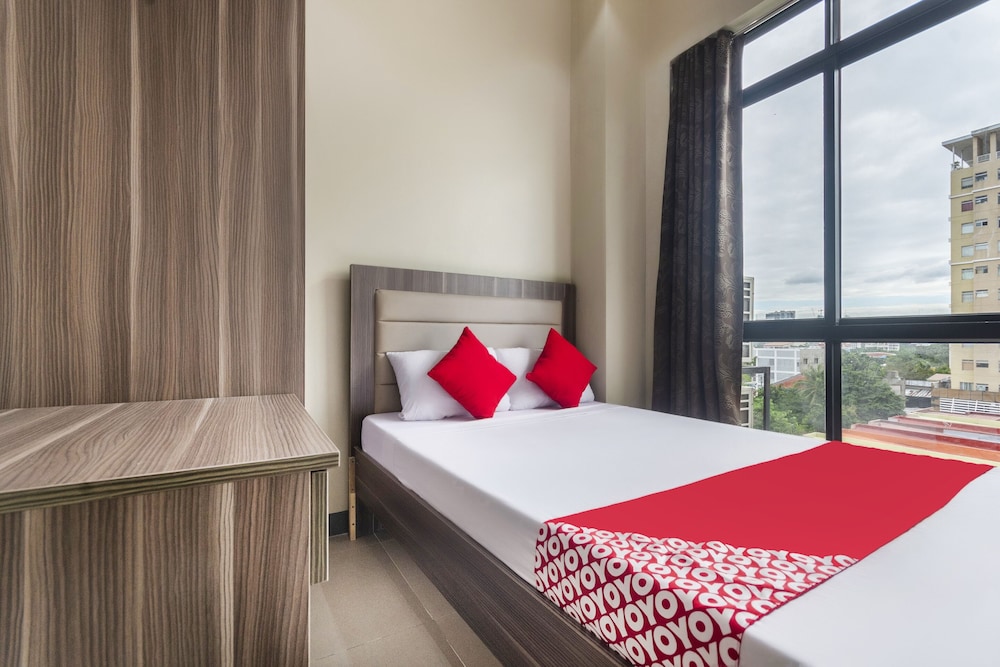 Jcad Hotel by OYO Rooms