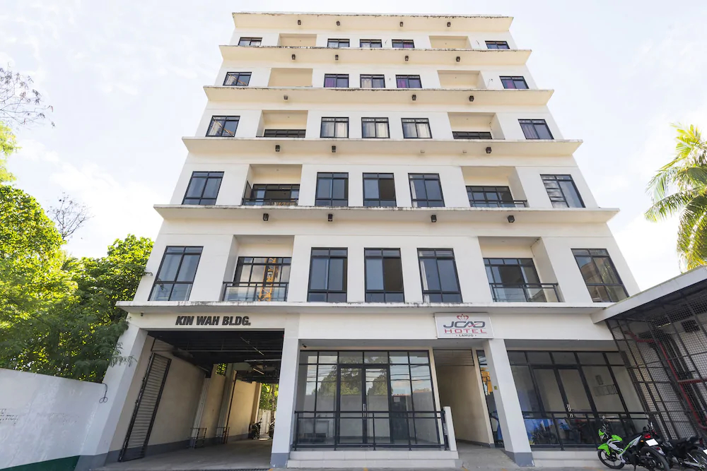 Jcad Hotel by OYO Rooms