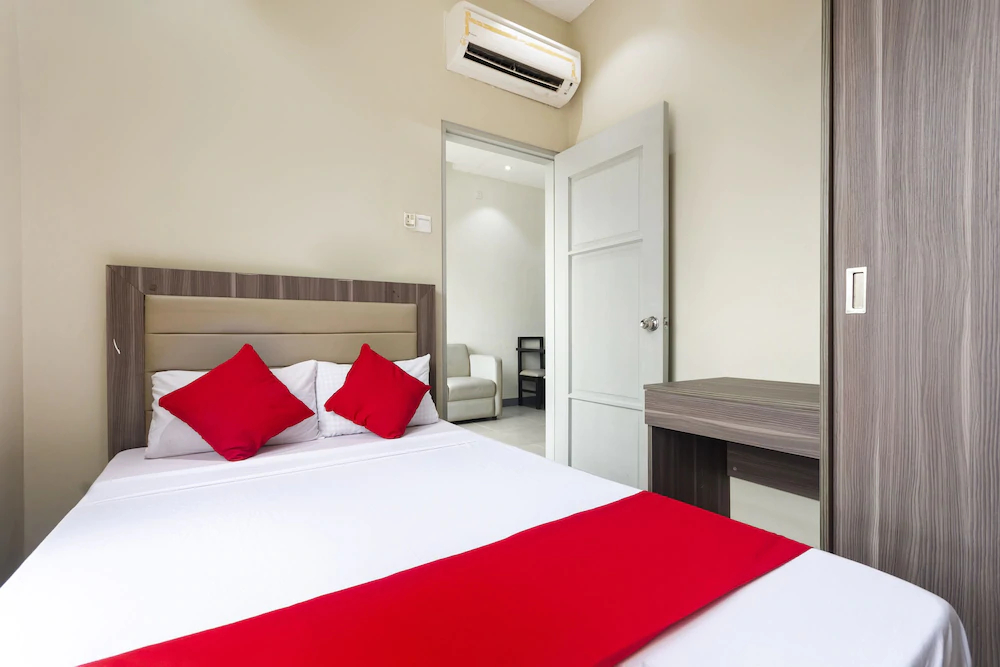 Jcad Hotel by OYO Rooms