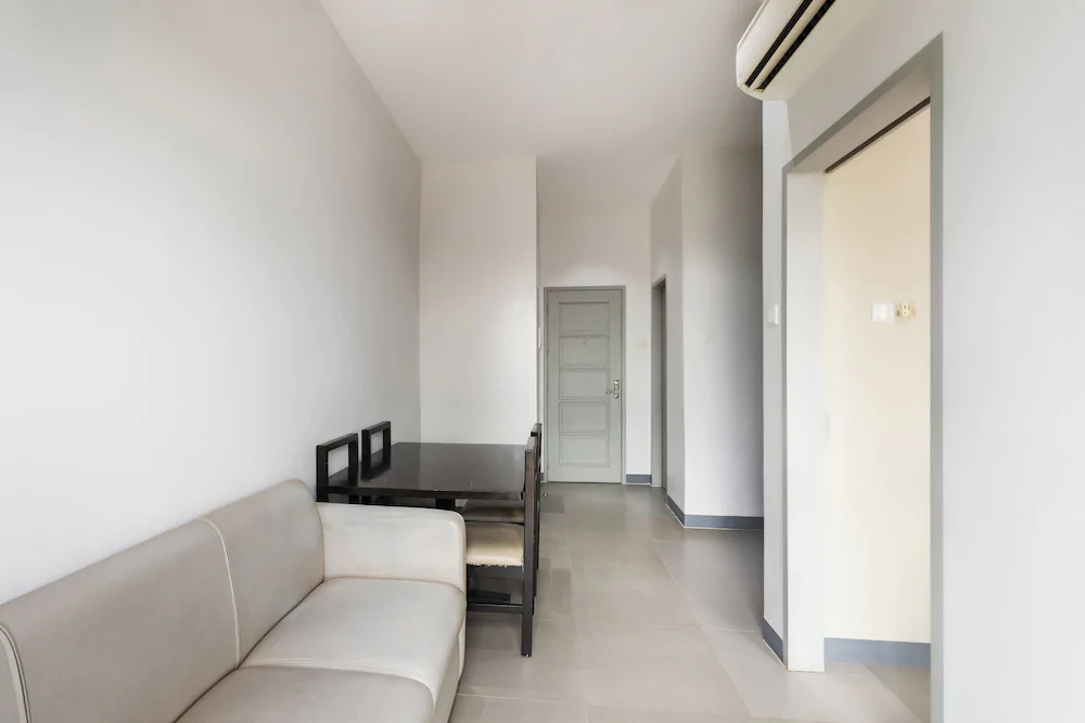 Jcad Hotel by OYO Rooms