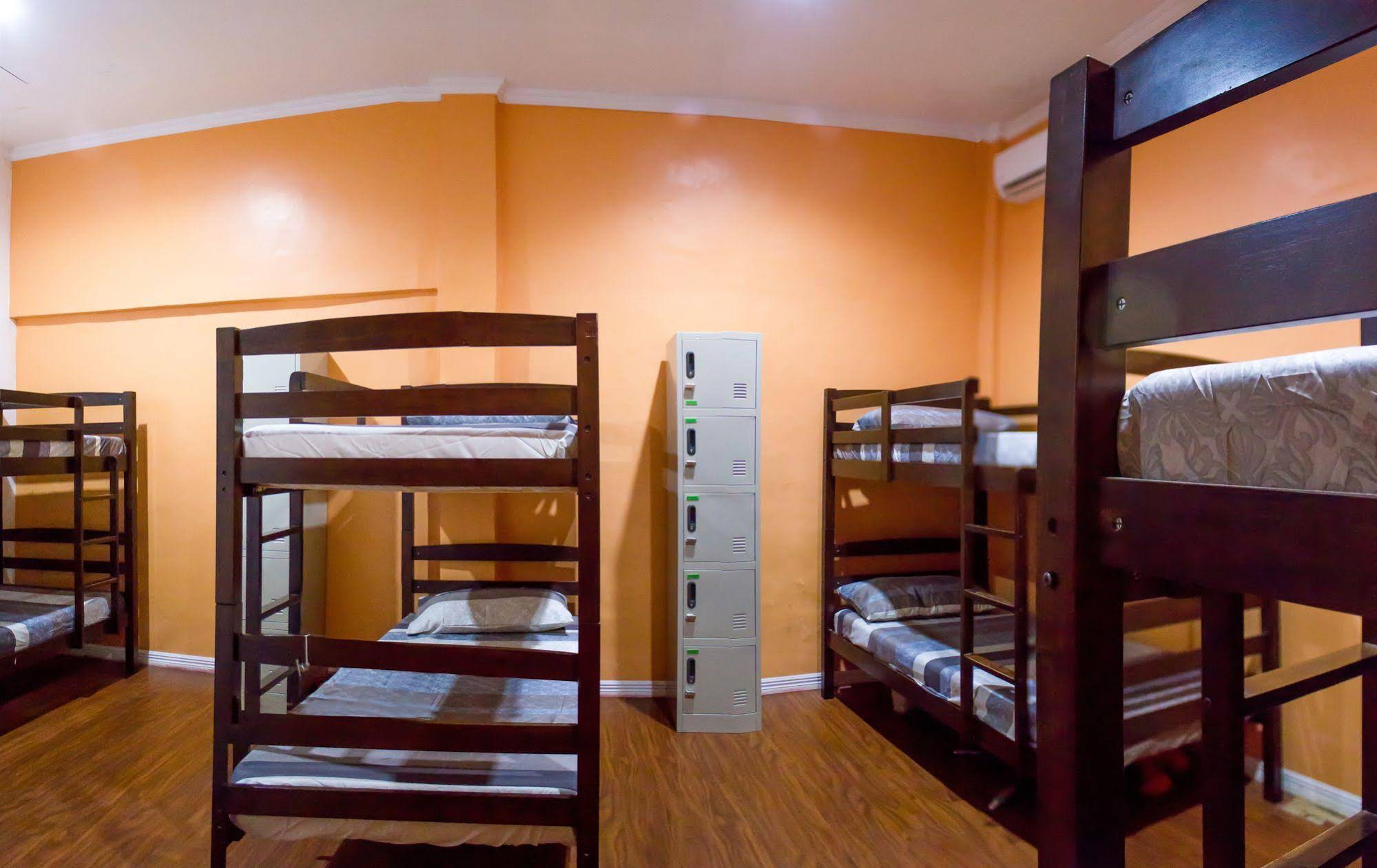 Le Village Hostel
