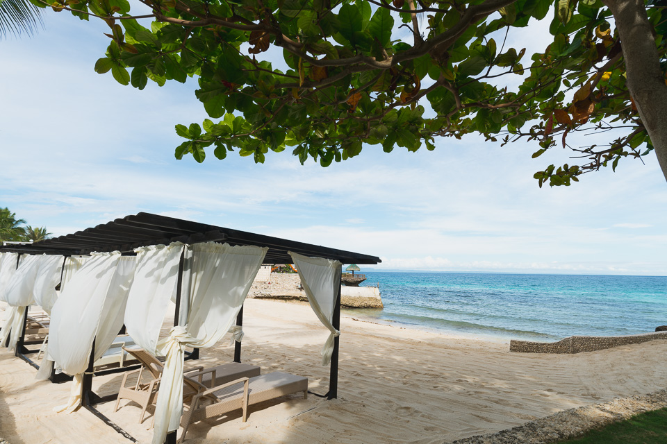 Mangodlong Paradise Beach Resort