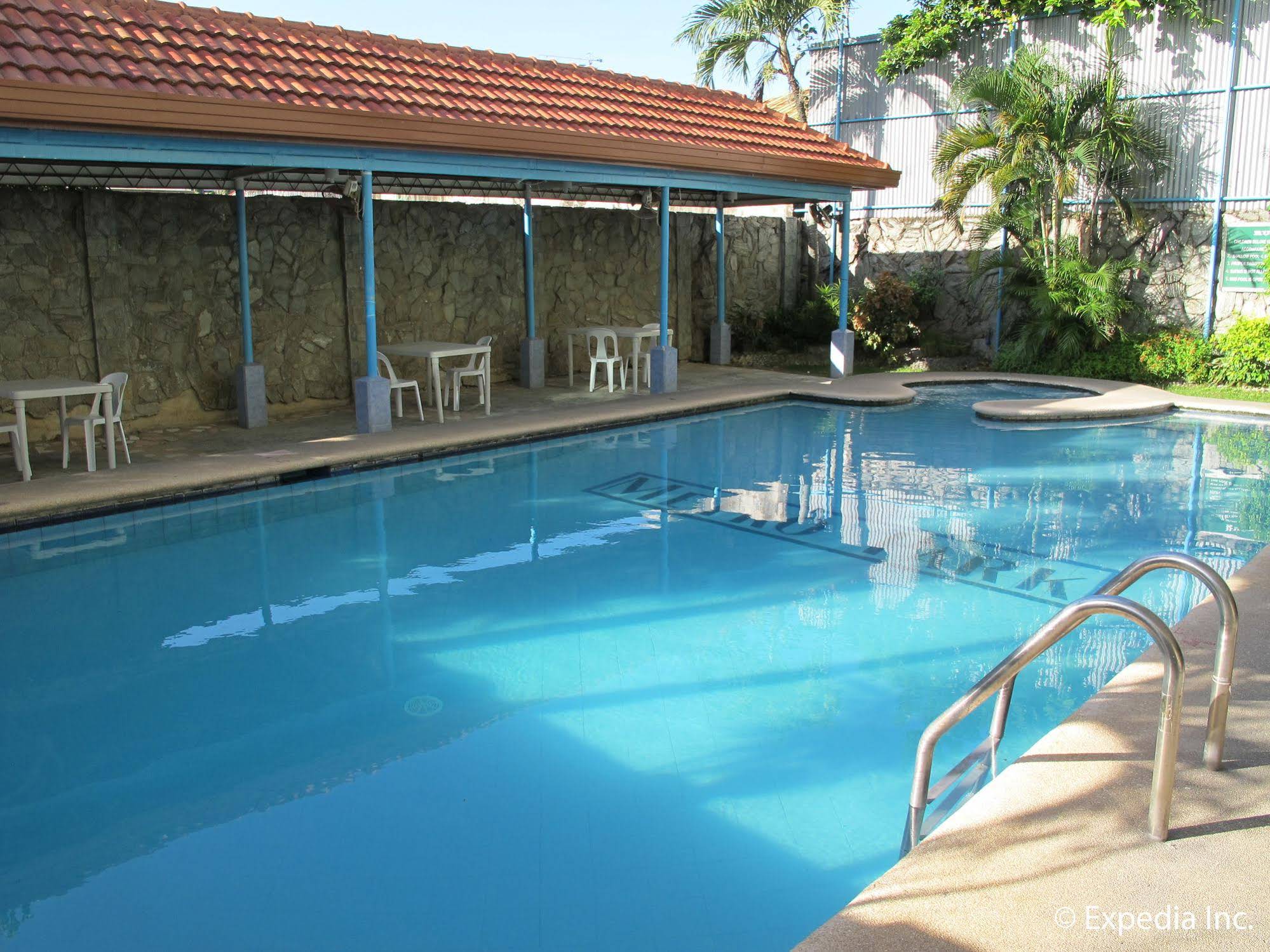 Metro Park Hotel