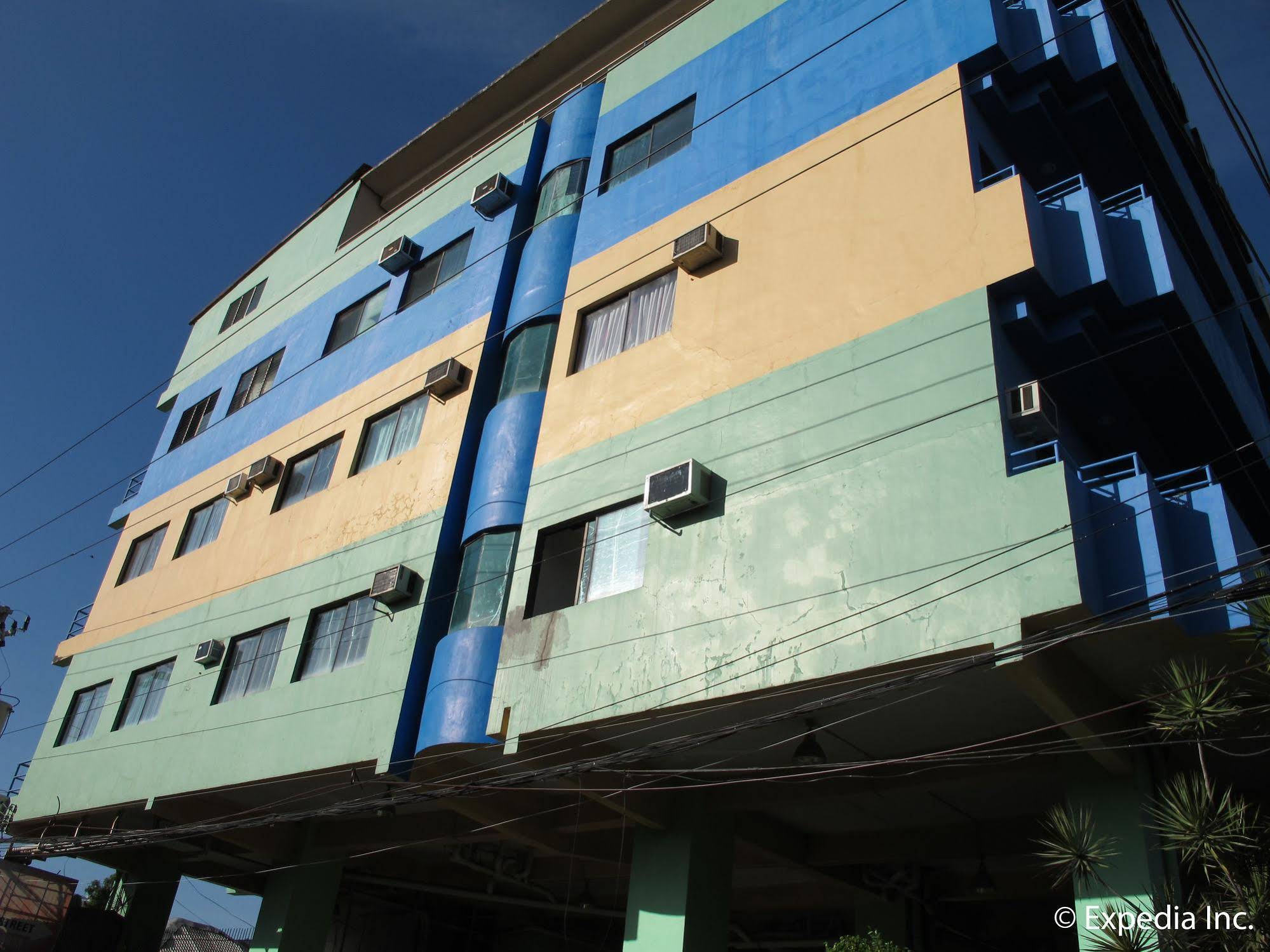Metro Park Hotel