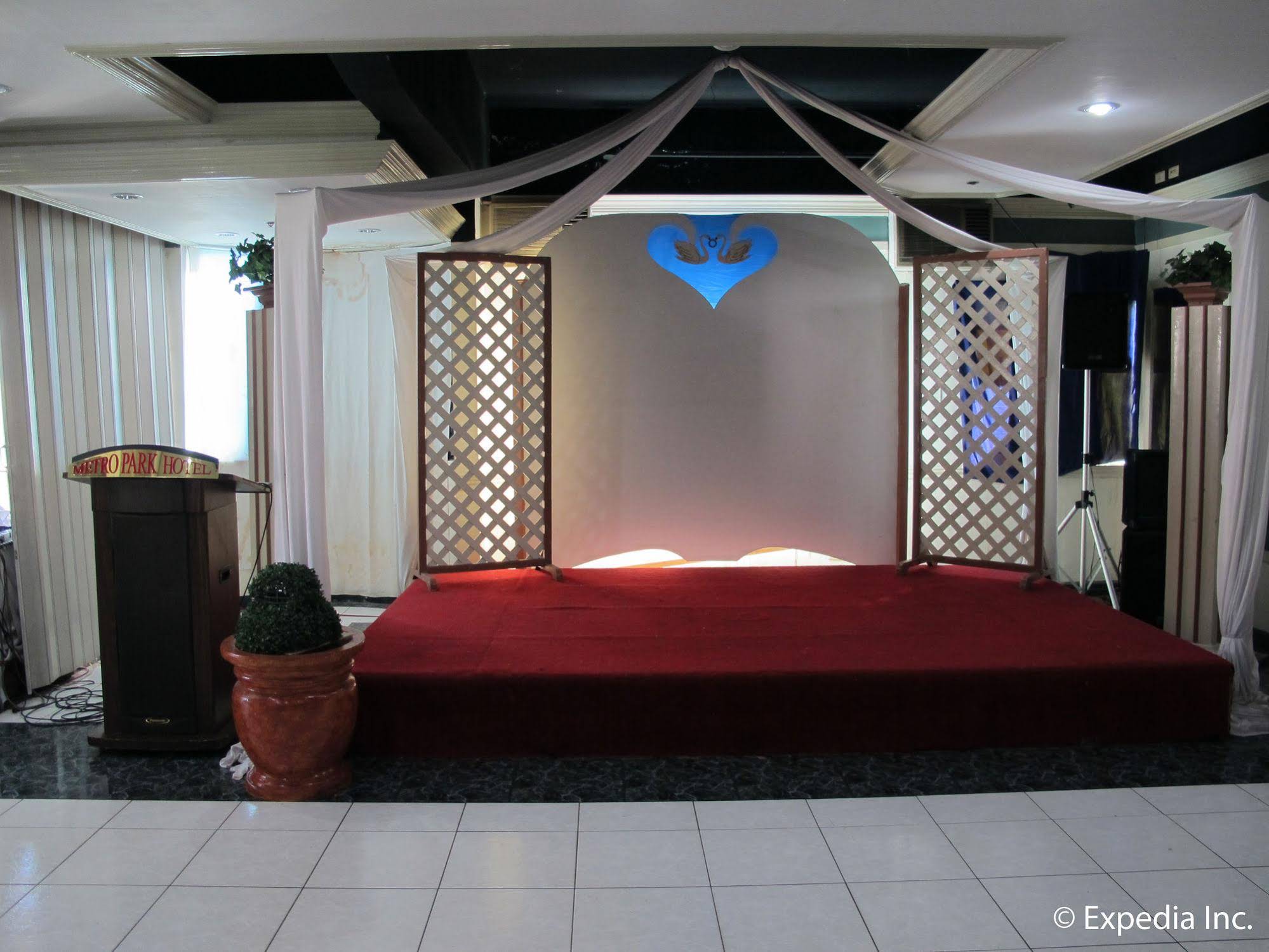 Metro Park Hotel