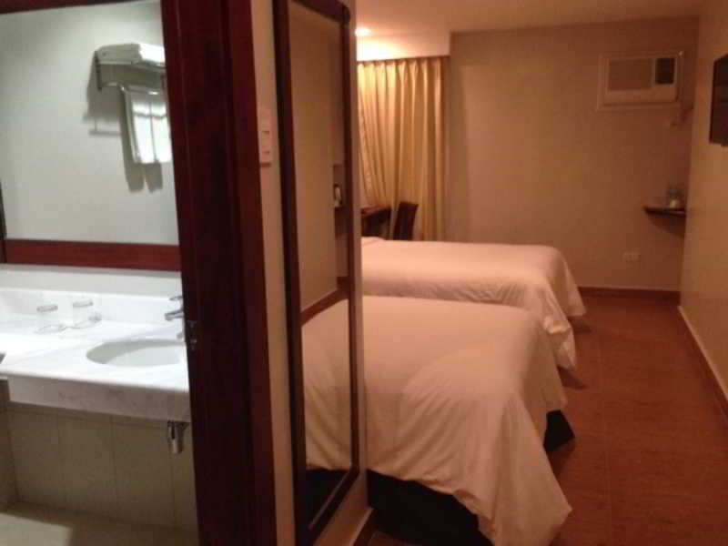MJ Hotel & Suites