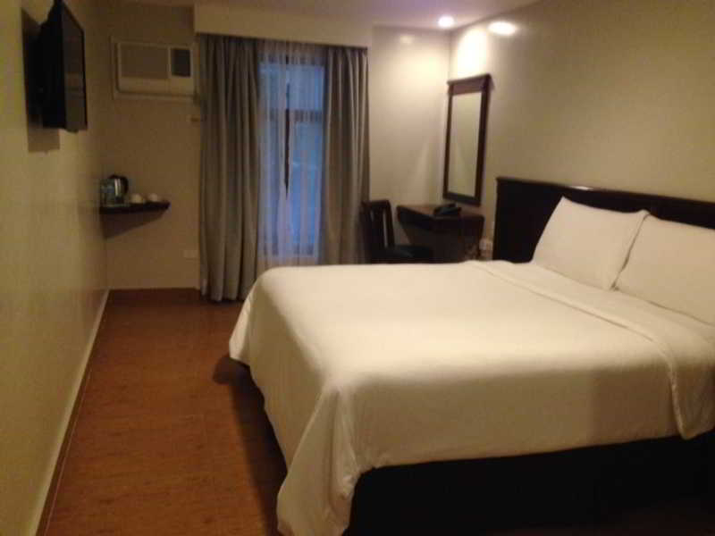 MJ Hotel & Suites