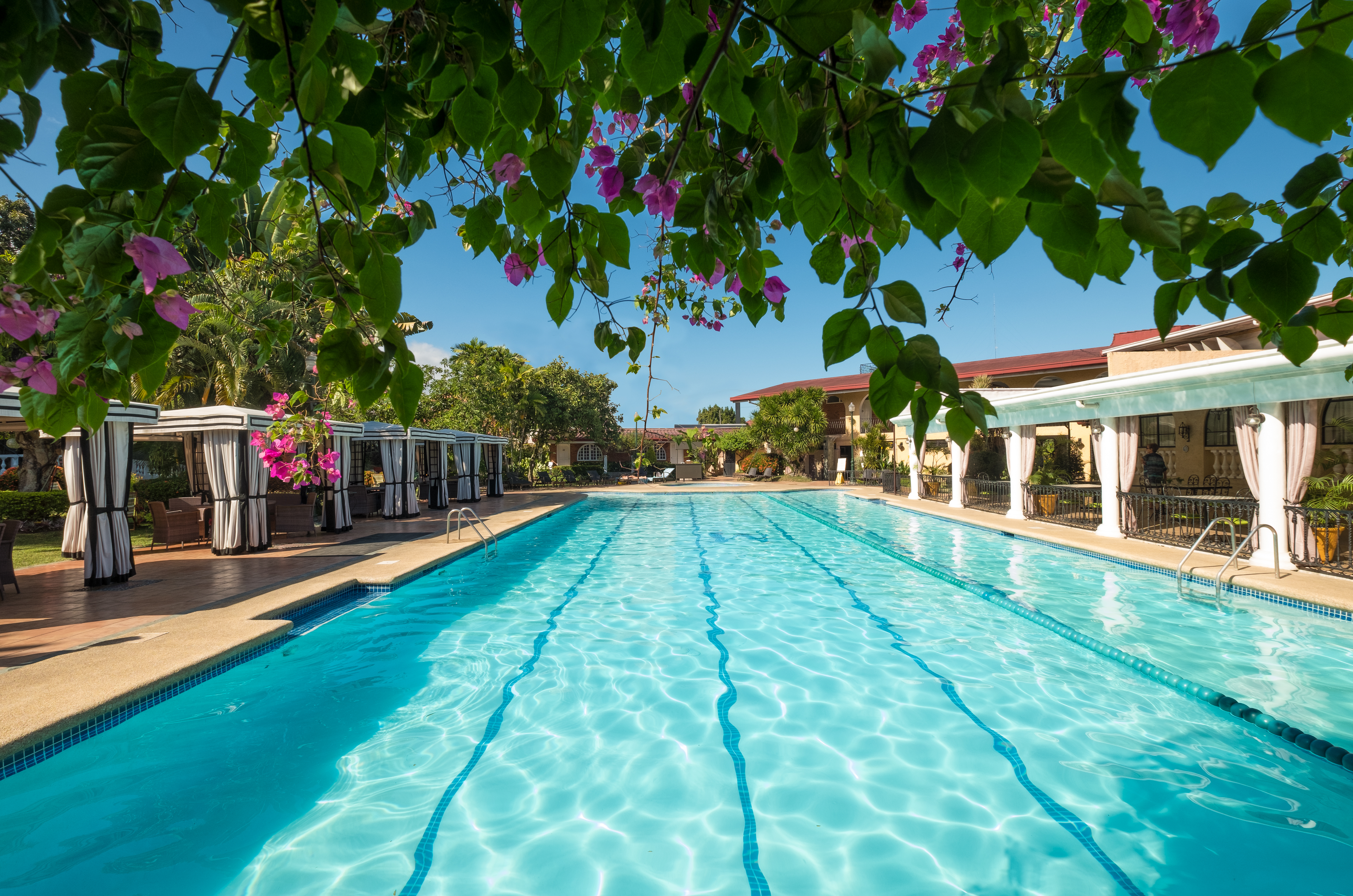 Montebello Villa Hotel