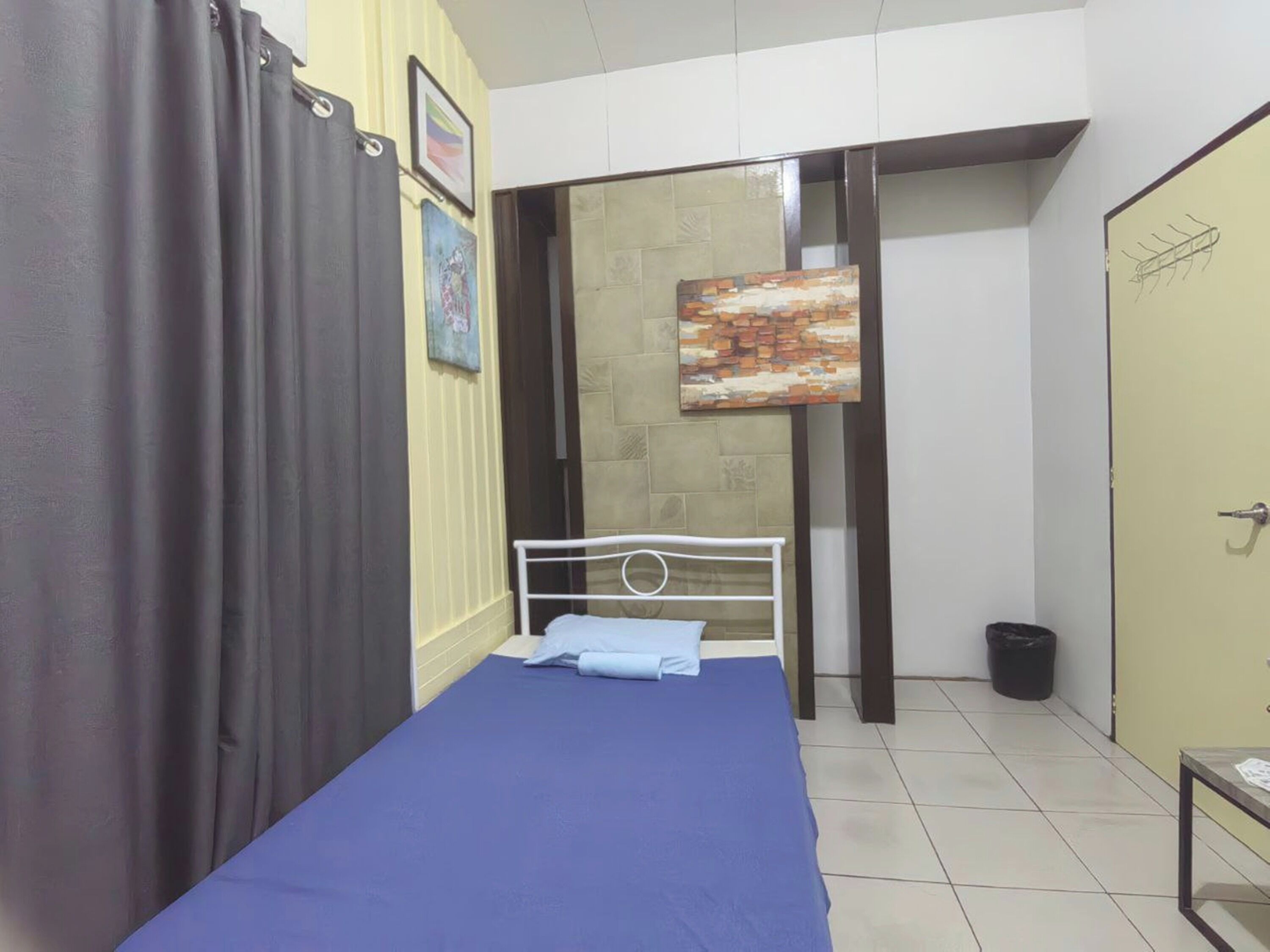 Nappers Hostel