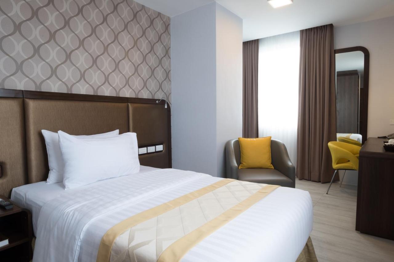One Central Hotel