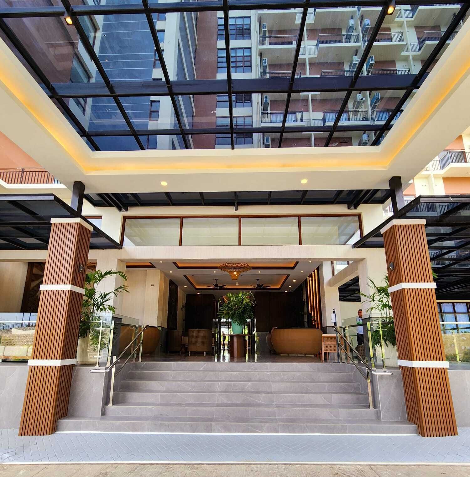 One Tectona Hotel
