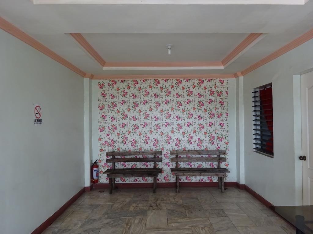 Pe're Aristo Guesthouse