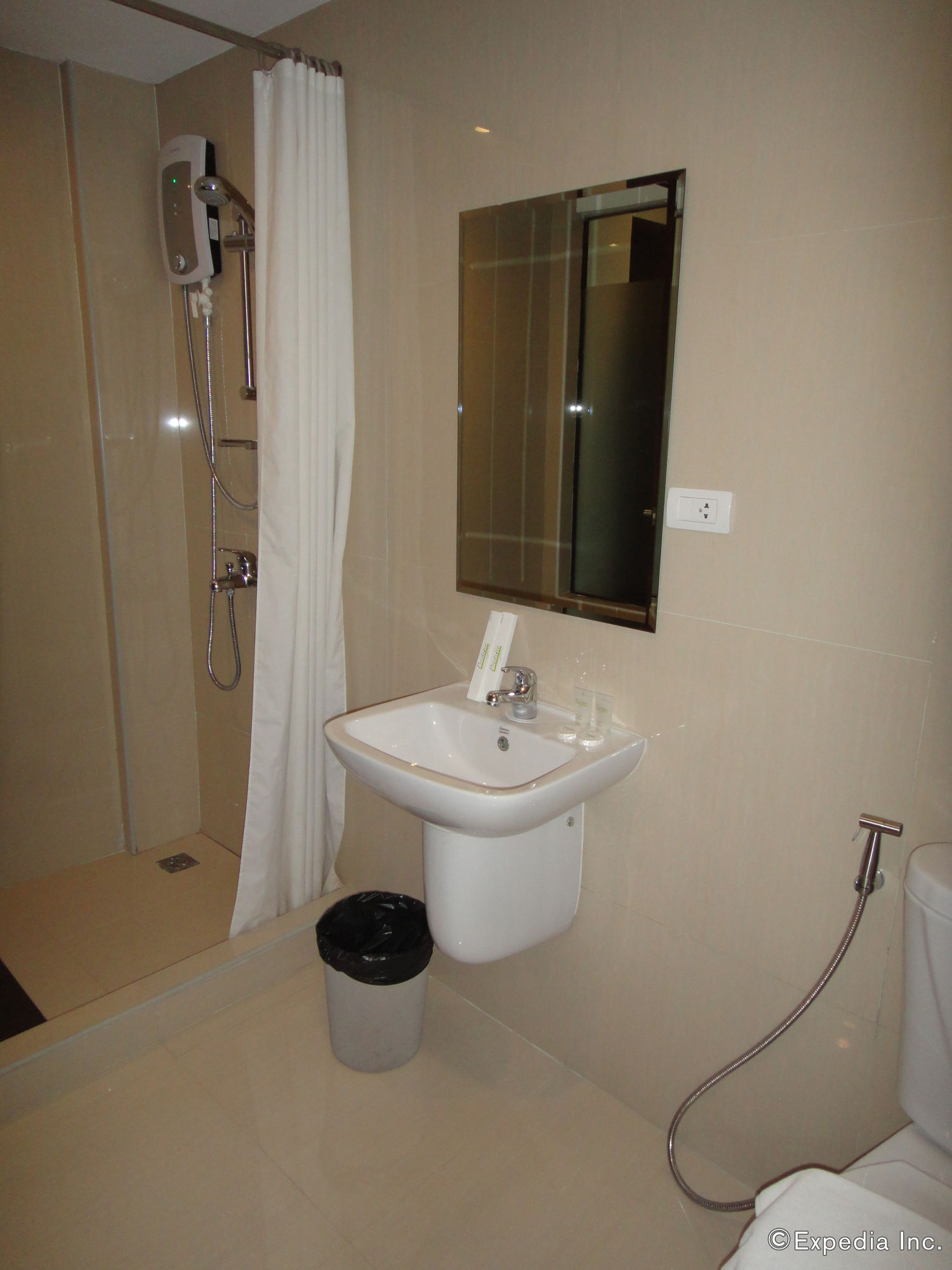 Prestigio Hotel and Apartments