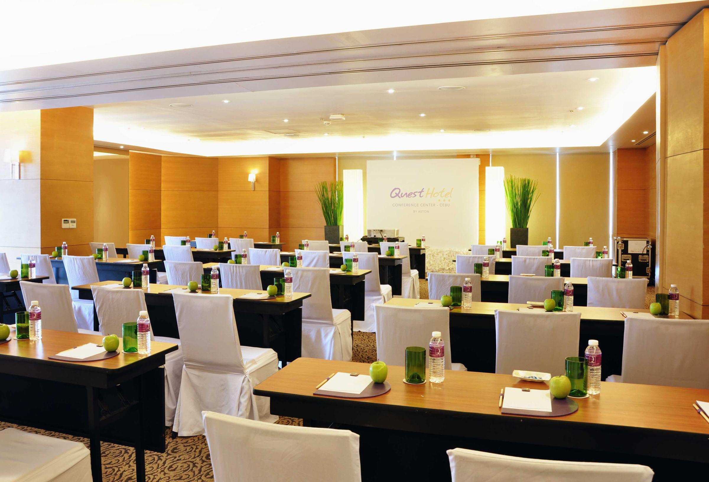Quest Hotel & Conference Center Cebu