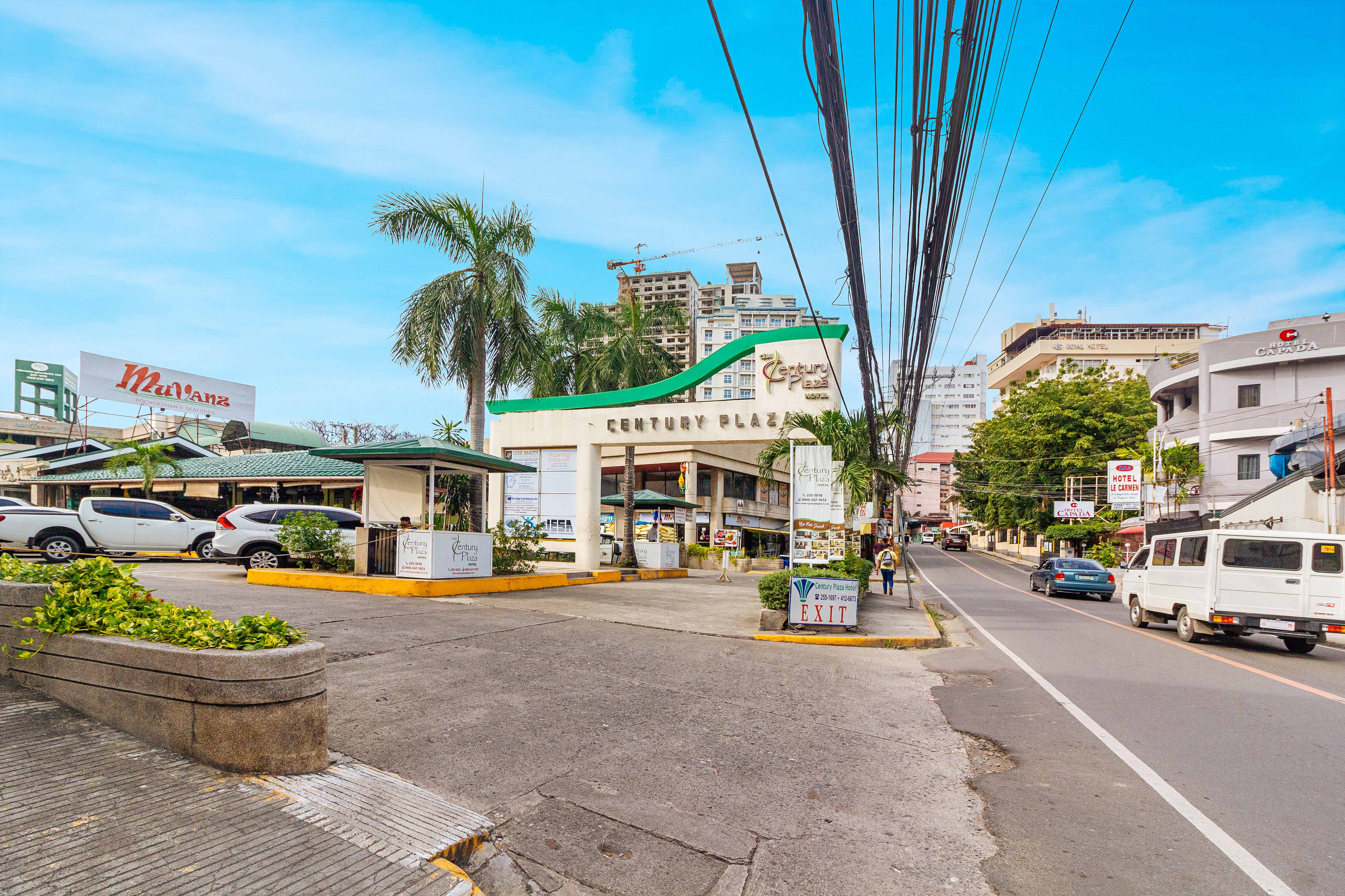 RedDoorz Plus Near Mango Avenue Cebu