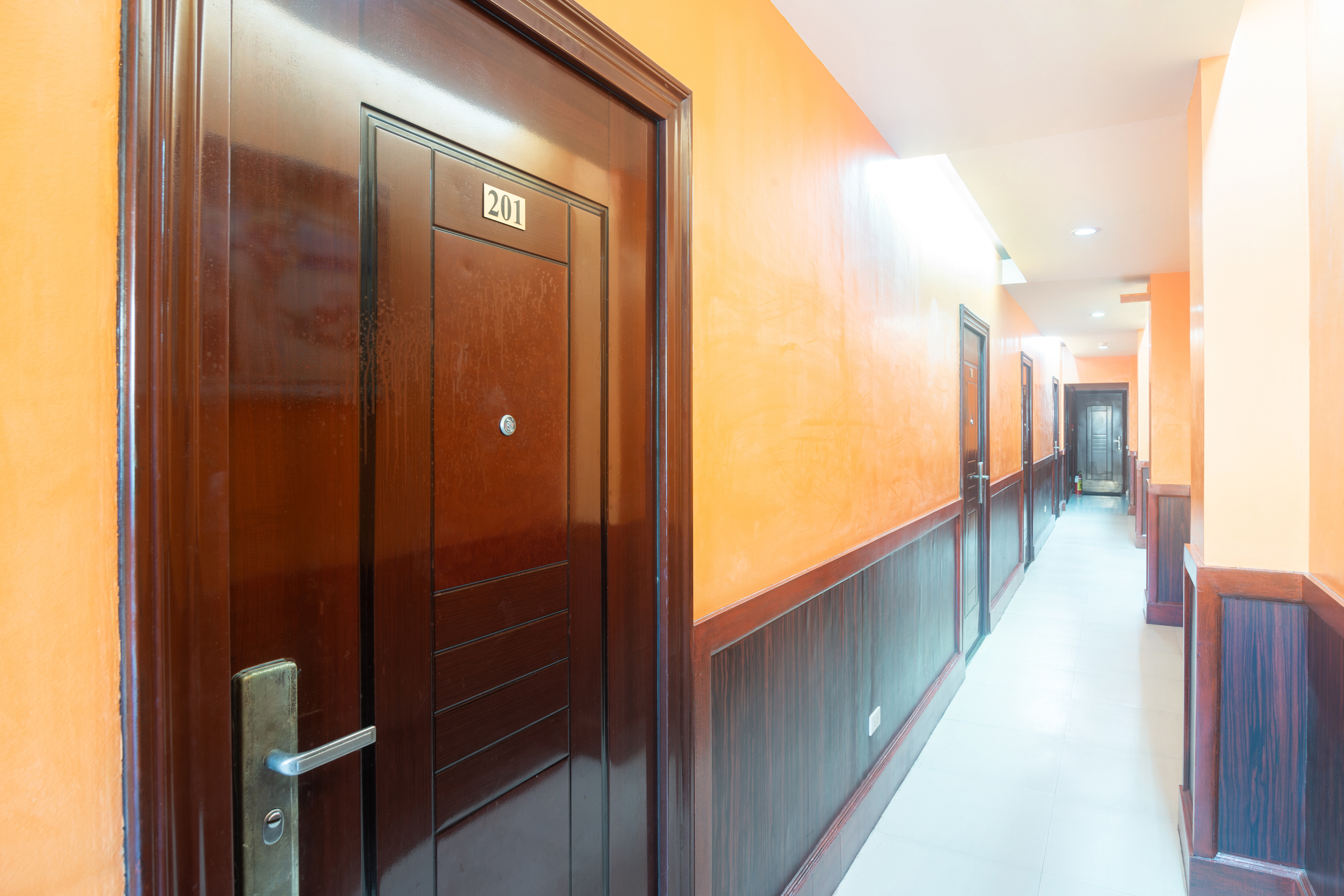 San Remigio Pensionne Suites by OYO