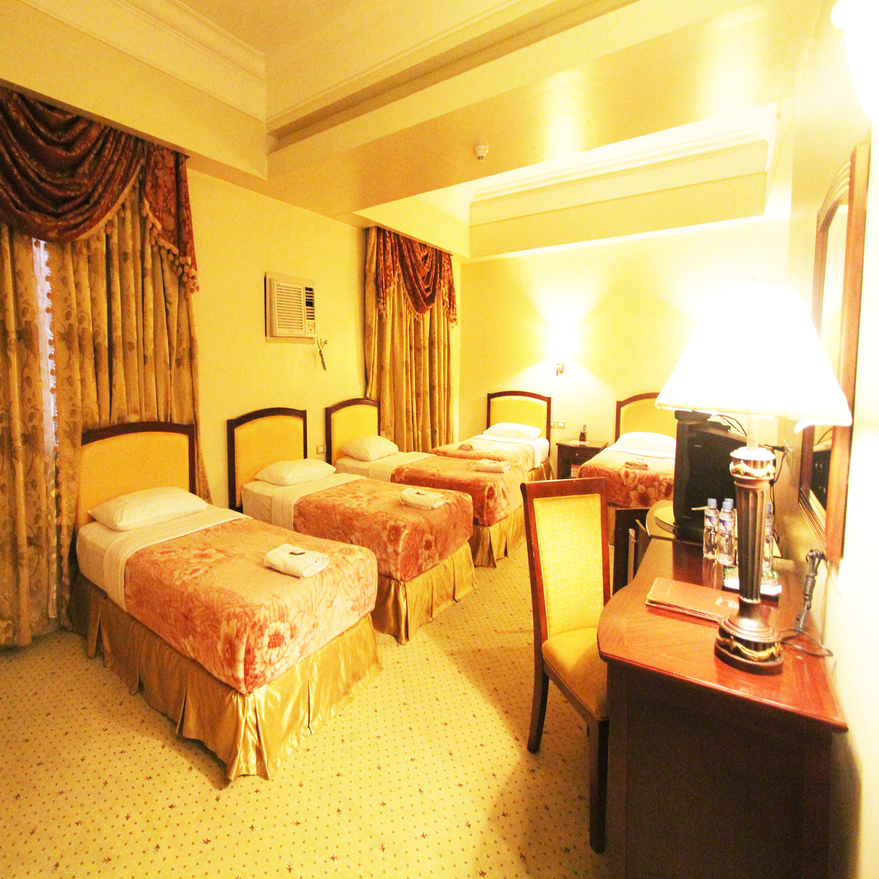Sarrosa International Hotel and Residential Suites