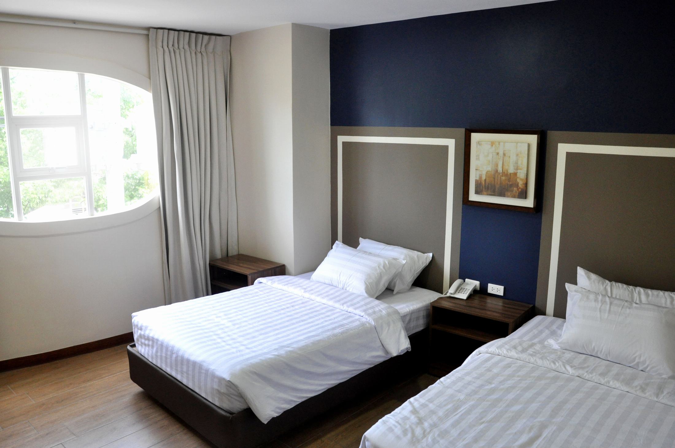 S Hotel & Residences