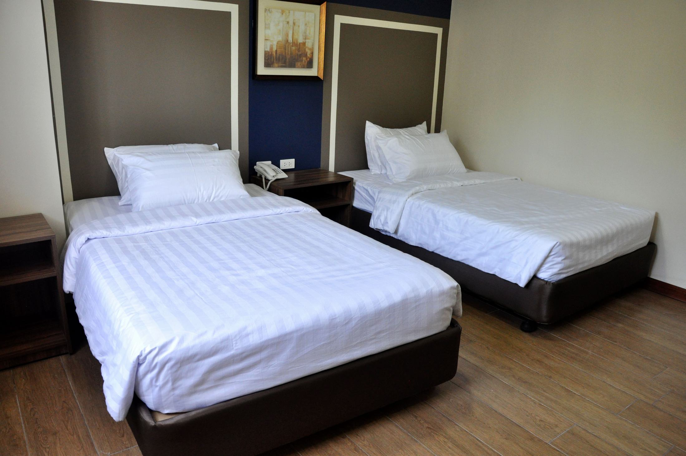 S Hotel & Residences