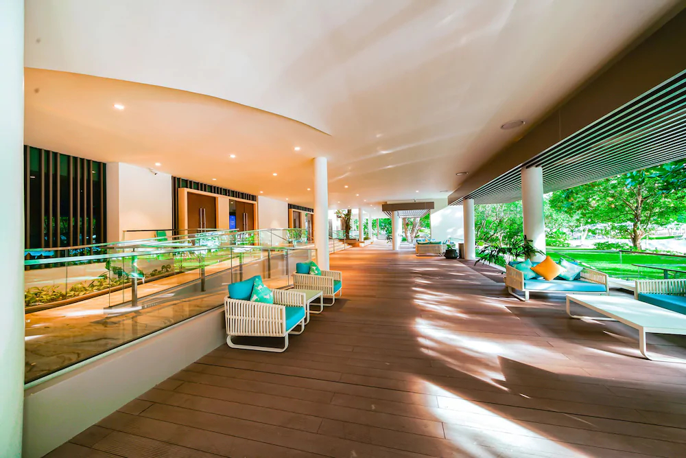 Tambuli Seaside Resort & Spa