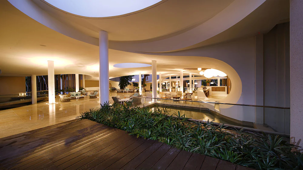Tambuli Seaside Resort & Spa