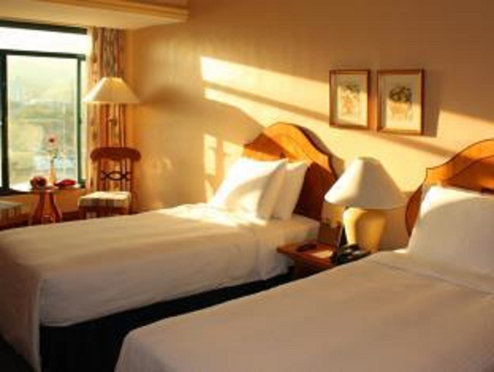 Waterfront Cebu City Hotel & Casino