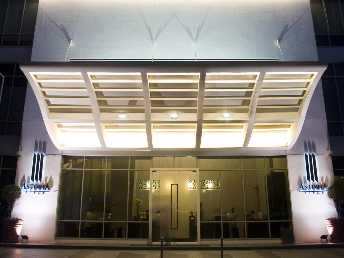 Astoria Plaza