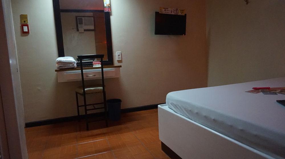 Hotel Sogo Santolan