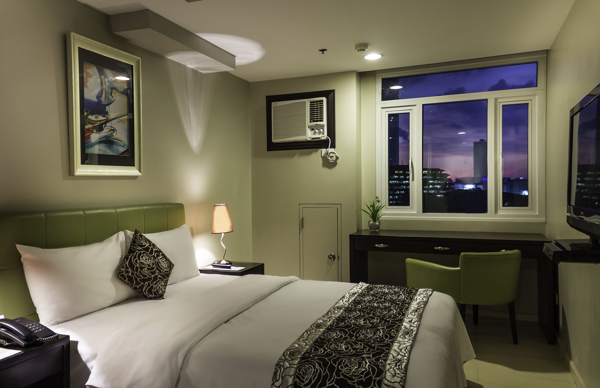 The Exchange Regency Residence Hotel