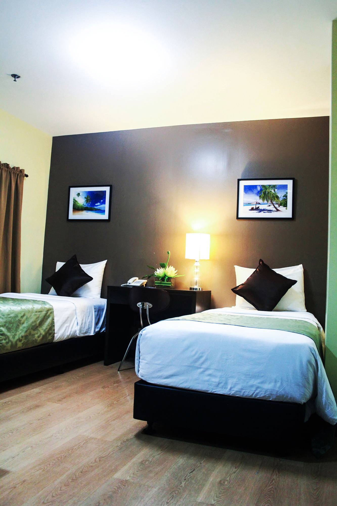 The Studio 18 Residences