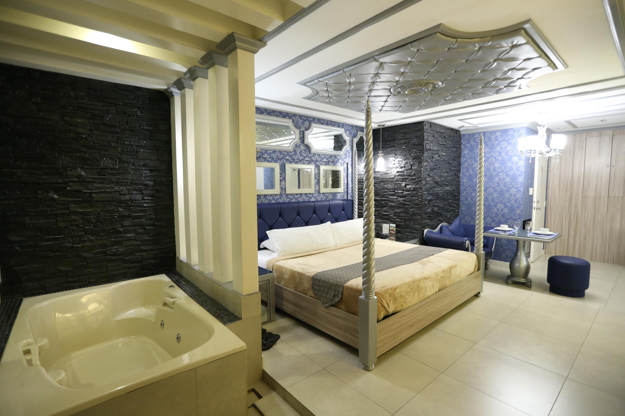 Victoria Court Suites