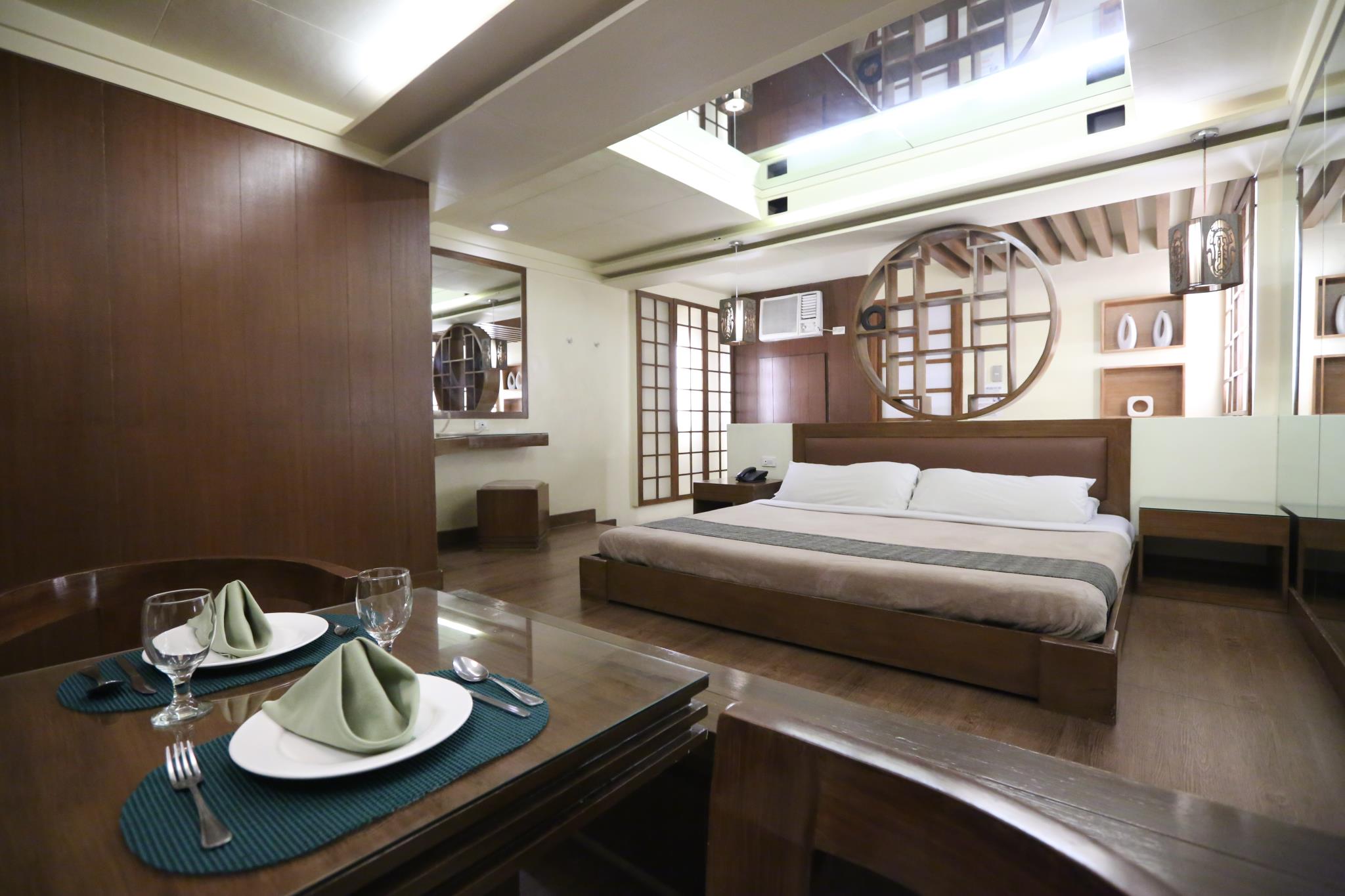 Victoria Court Suites