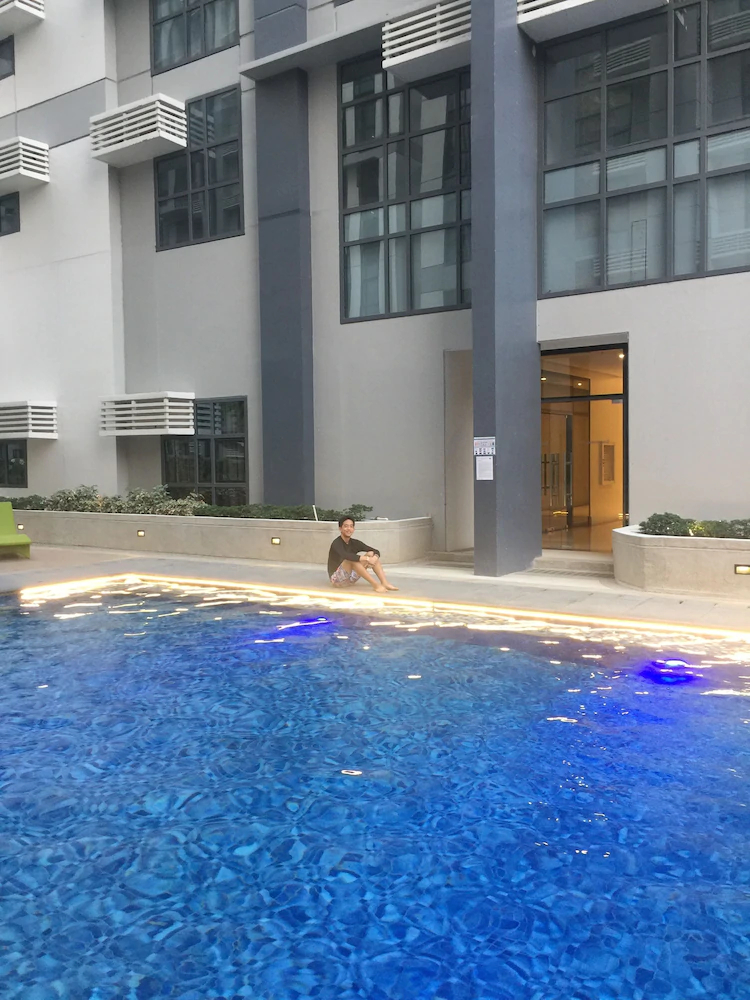 Grace at Mckinley Hill Global City