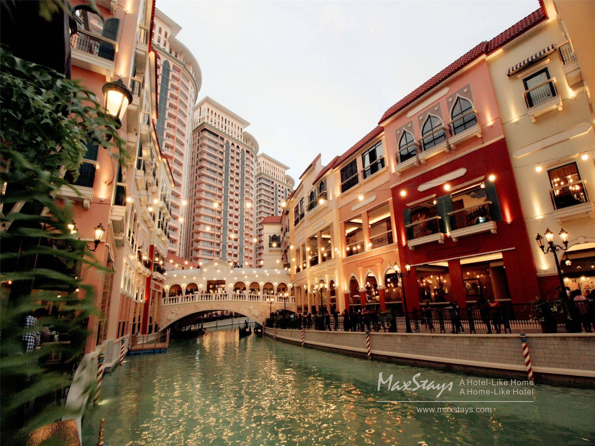 MaxStays - Max Pavilion @ The Venice Residences