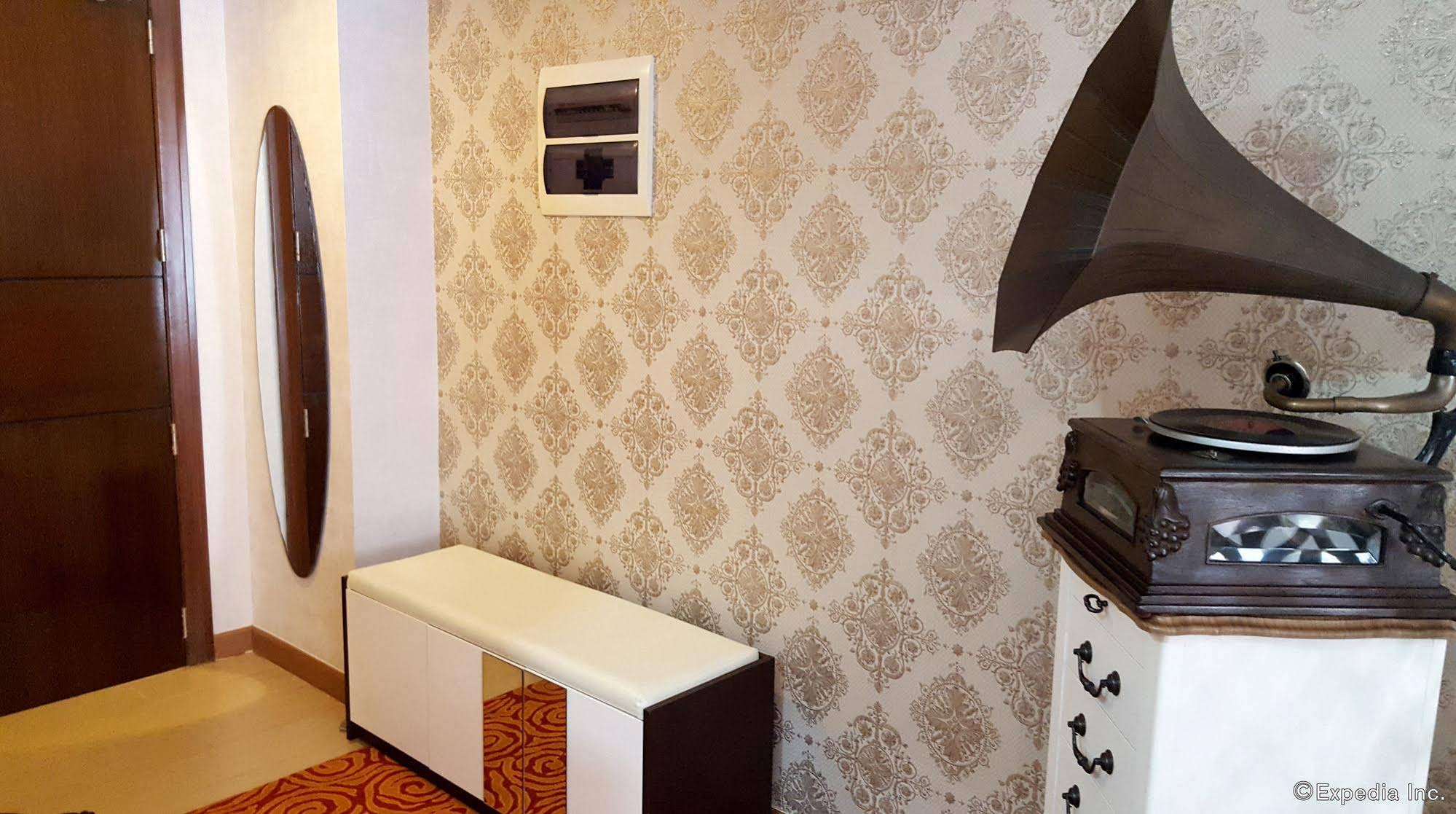 MaxStays - Max Pavilion @ The Venice Residences