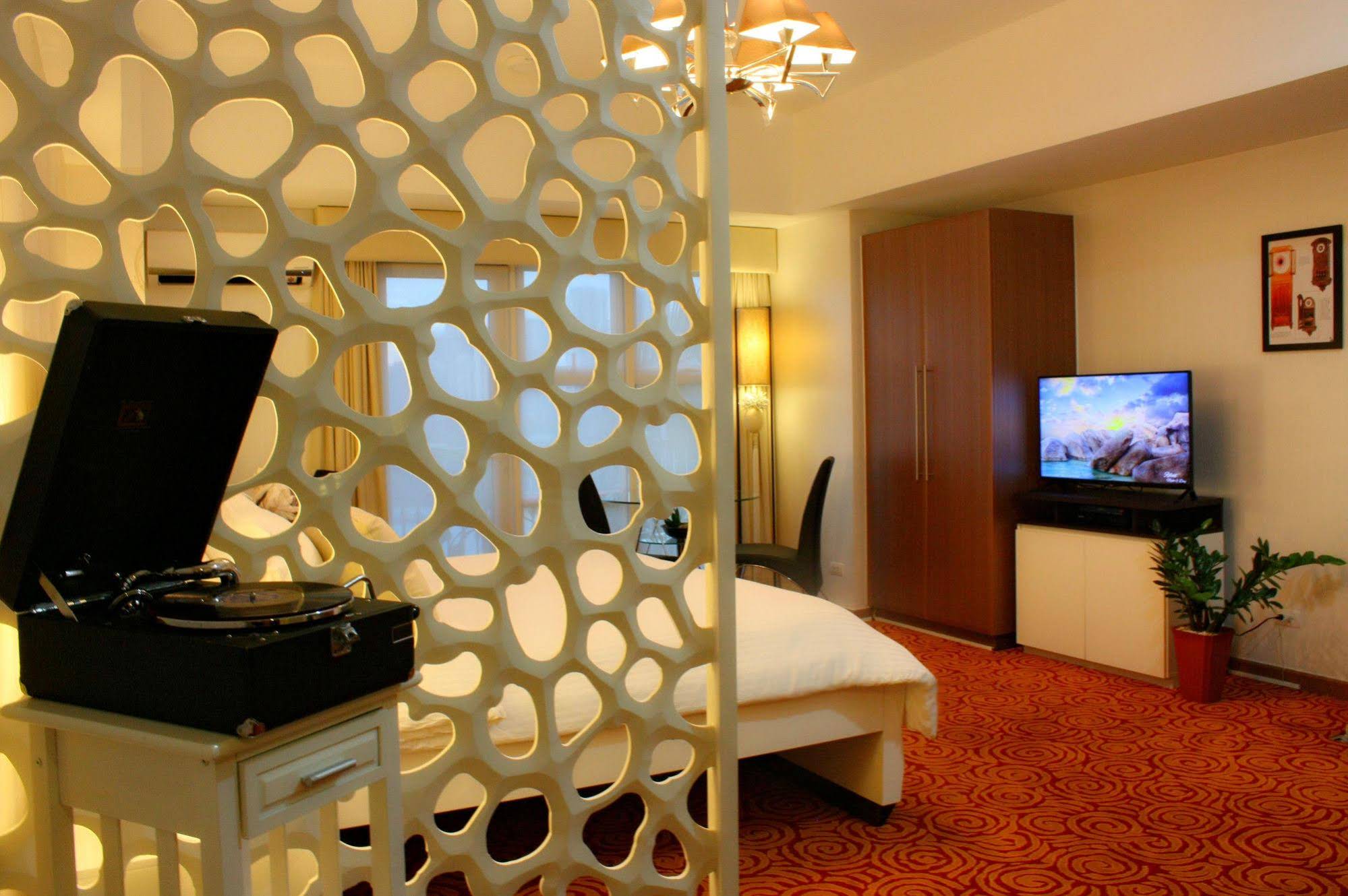 MaxStays - Max Pavilion @ The Venice Residences