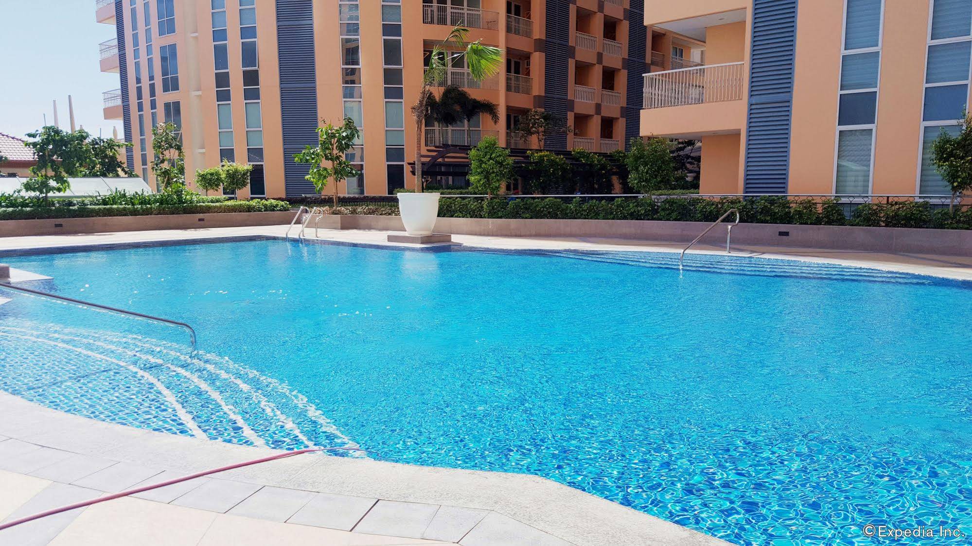 MaxStays - Max Pavilion @ The Venice Residences