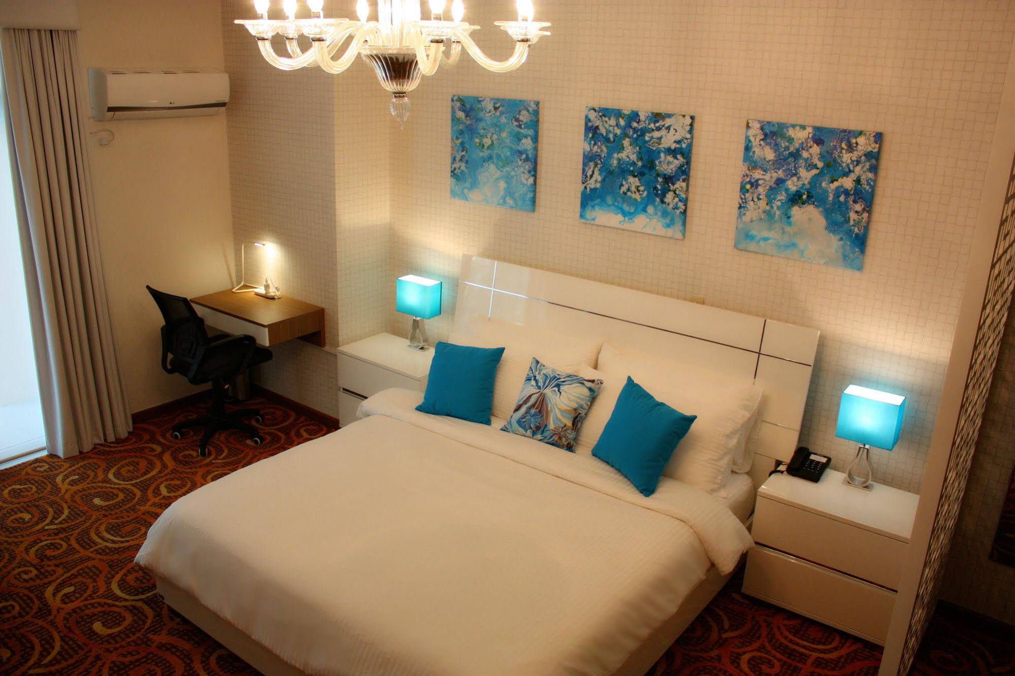 MaxStays - Max Pavilion @ The Venice Residences