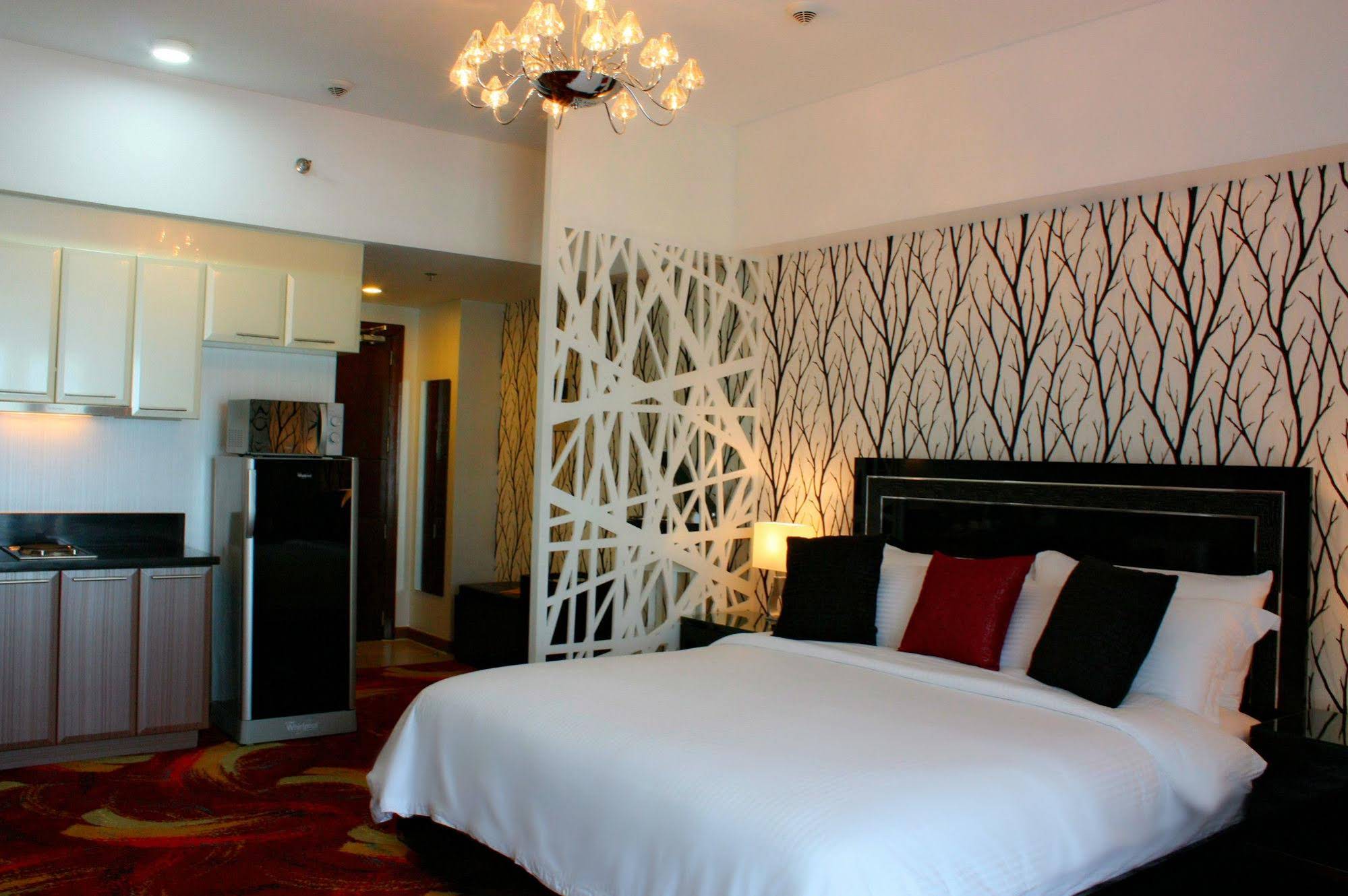 MaxStays - Max Pavilion @ The Venice Residences
