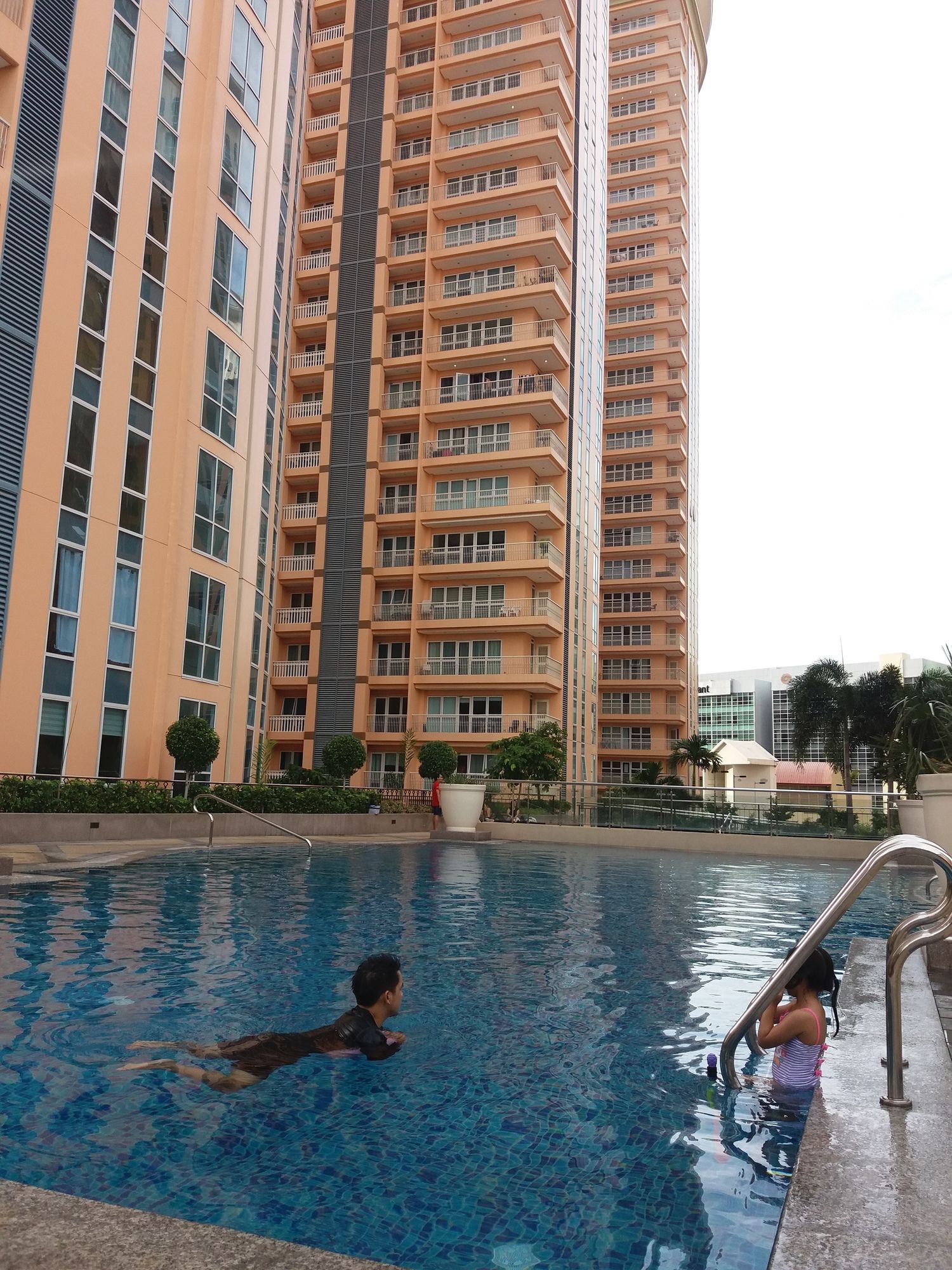 Private Residence @ McKinley Hill