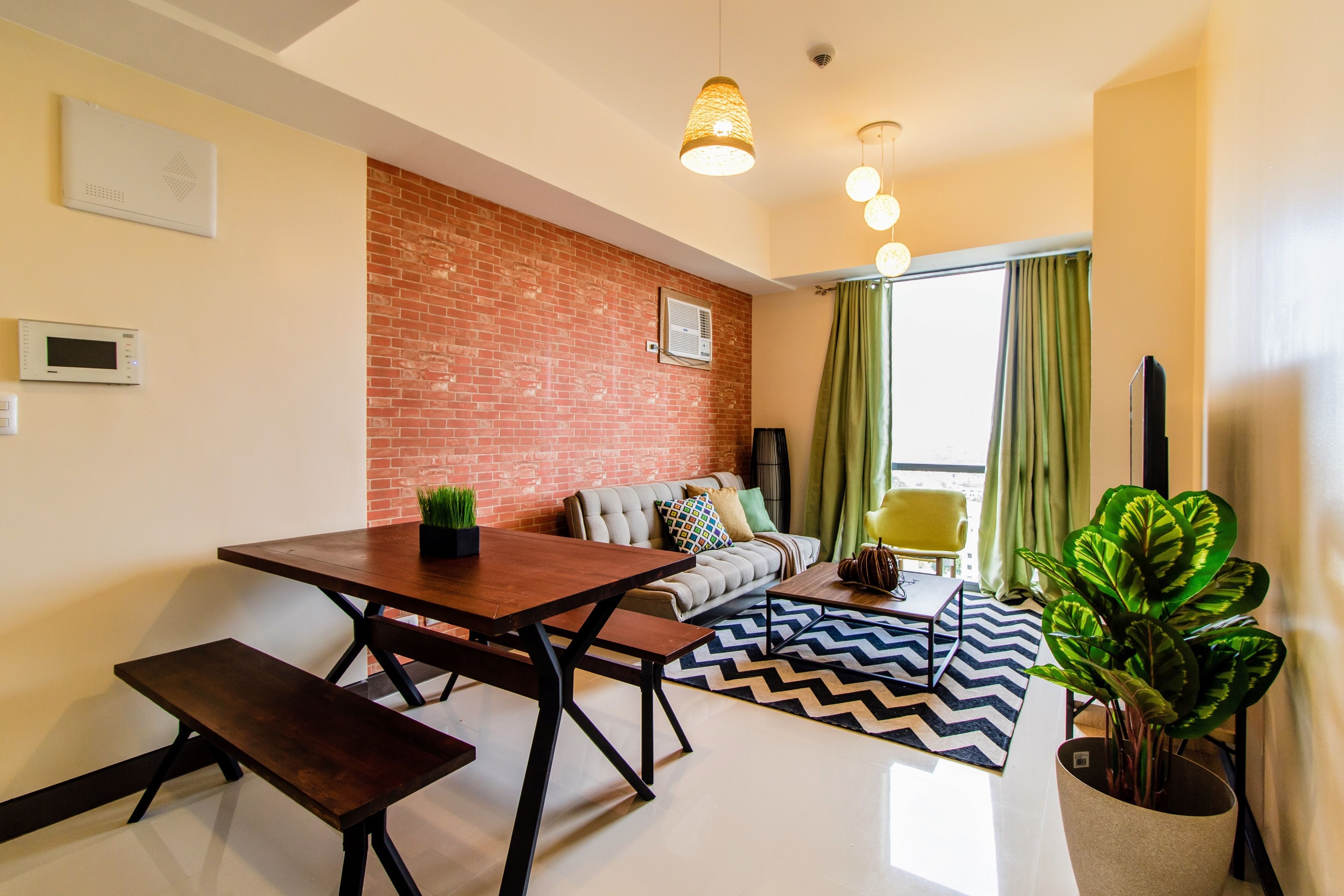 Viceroy 3 Mckinley Hill BGC