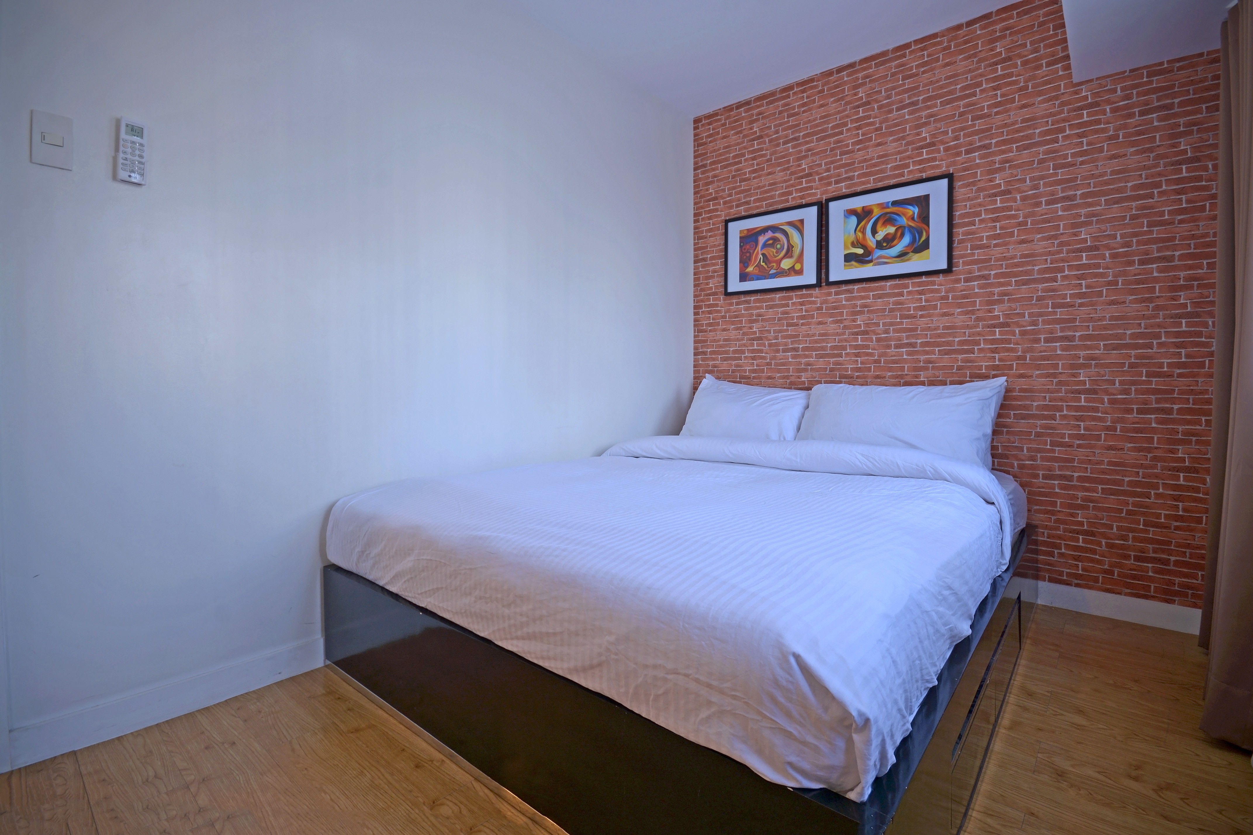 Victoria SOHO Suites