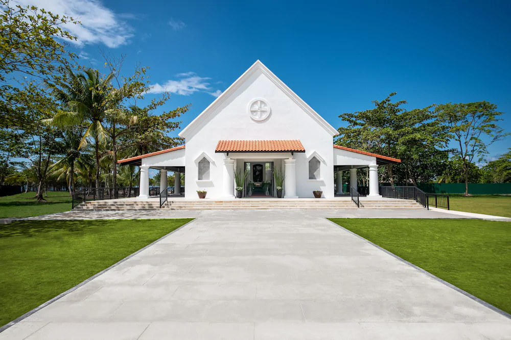 Dusit Thani Lubi Plantation Resort