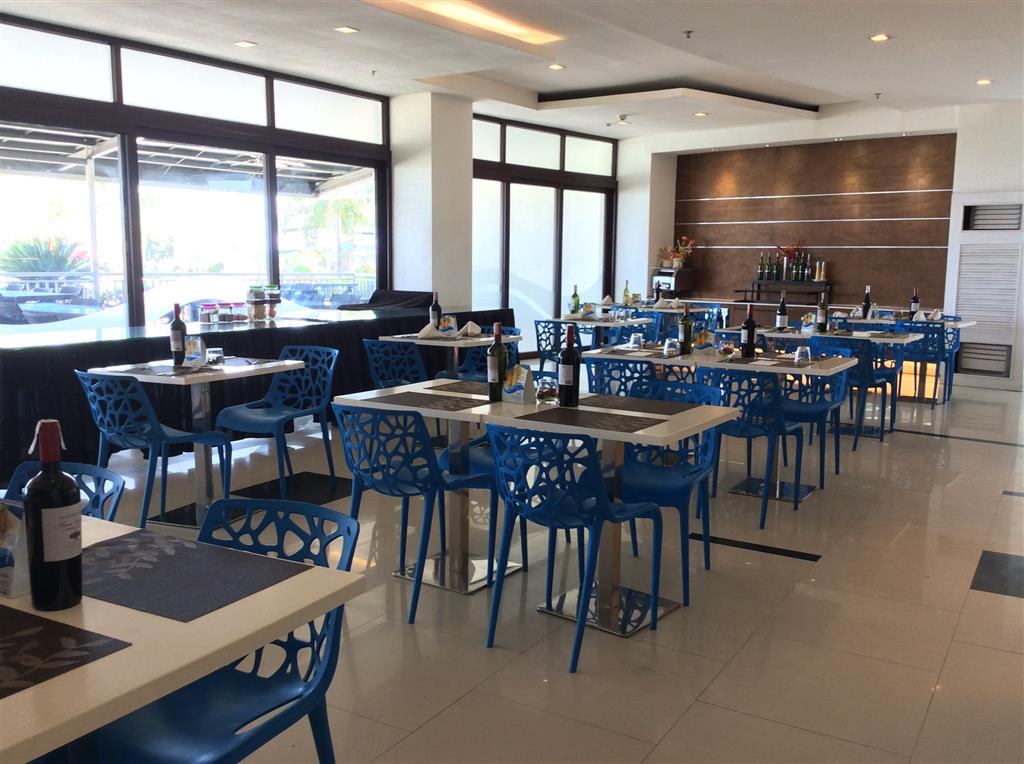 Solea Seaview Resort