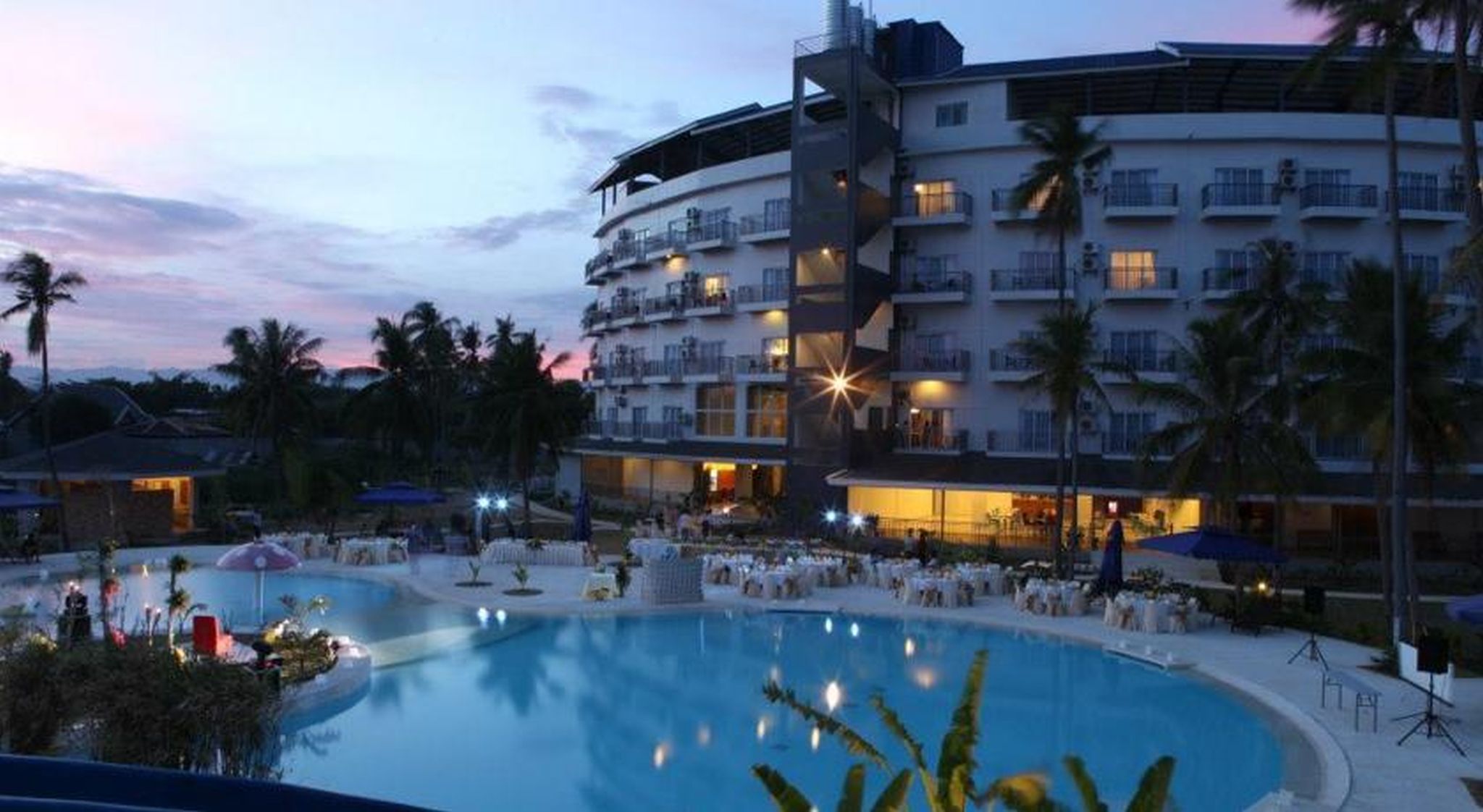 Solea Seaview Resort