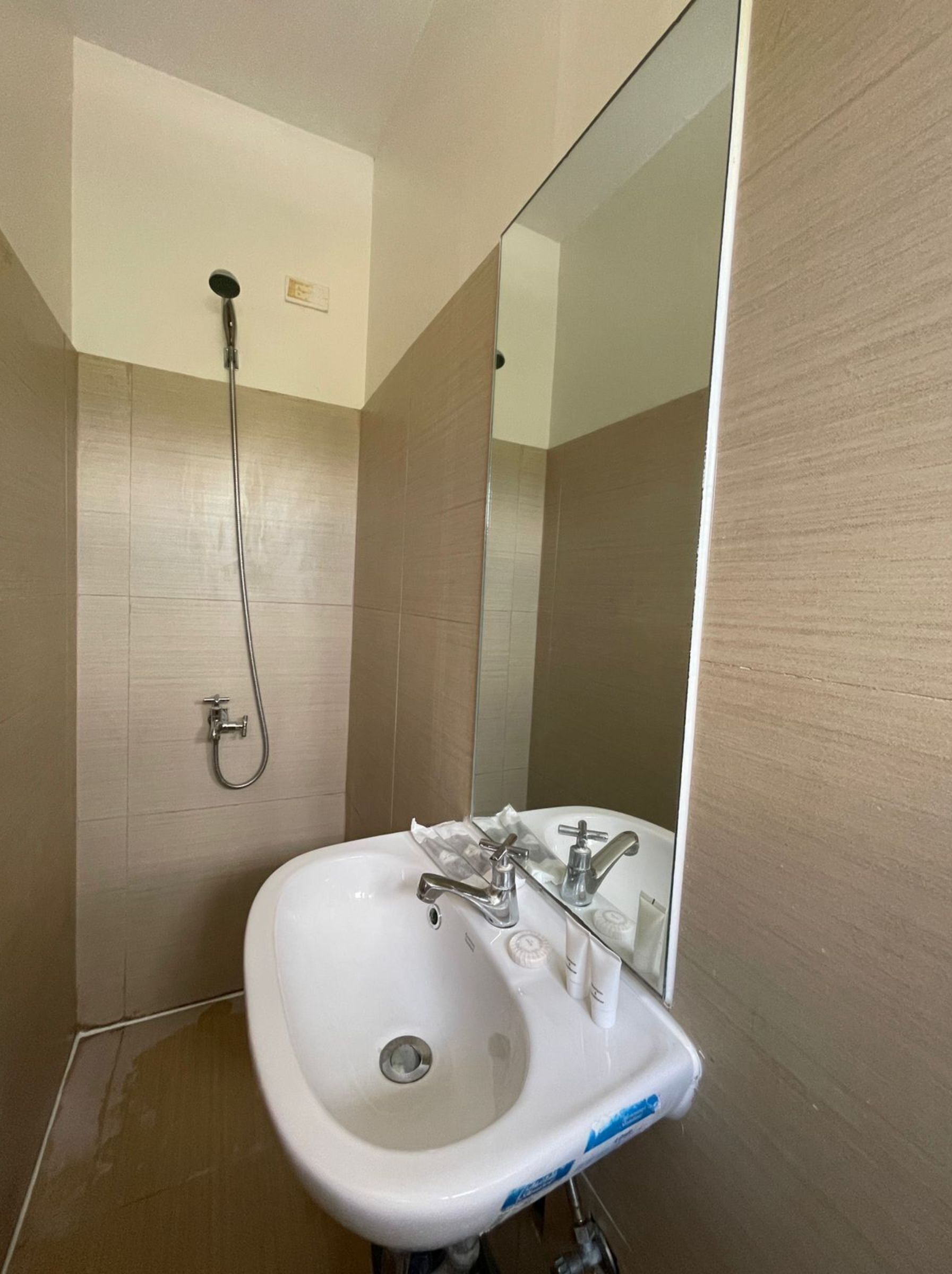 Oyo 823 Stay Inn