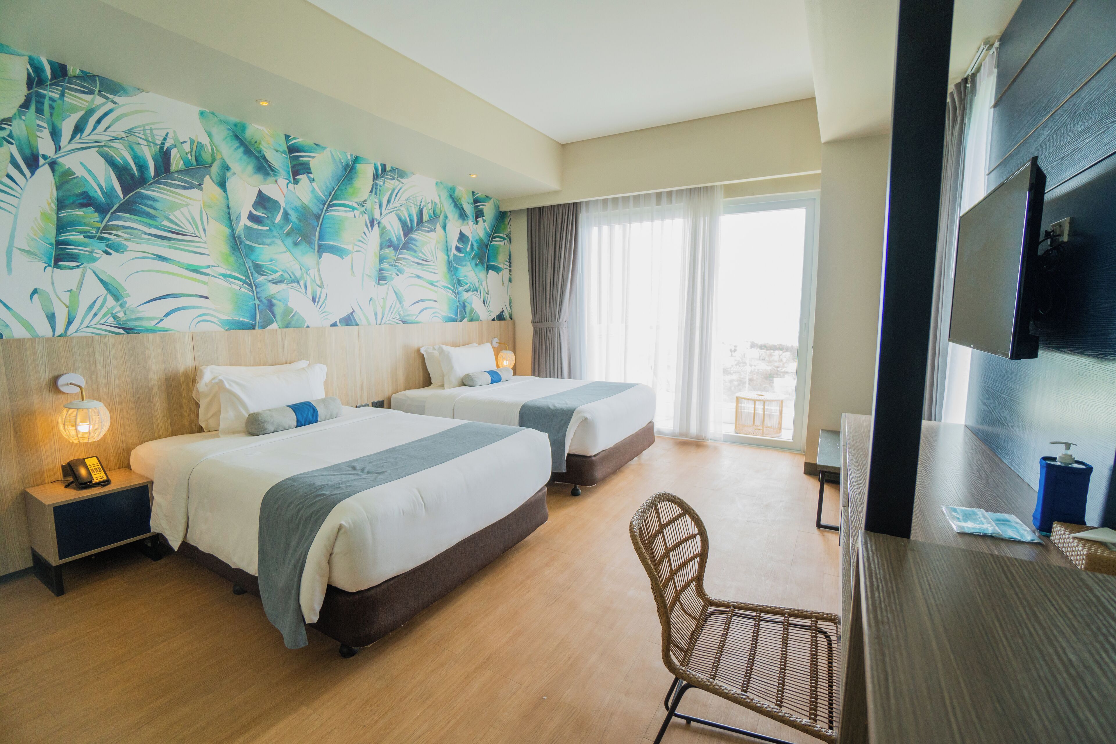 Solea Palm Mactan Resort