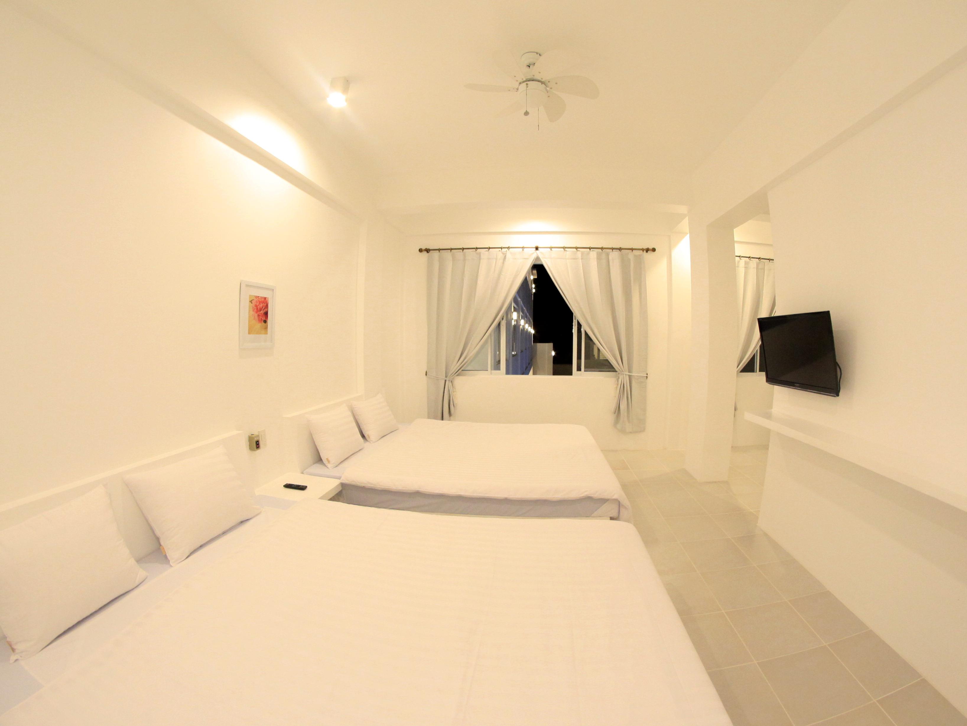 Bluewave Hotel